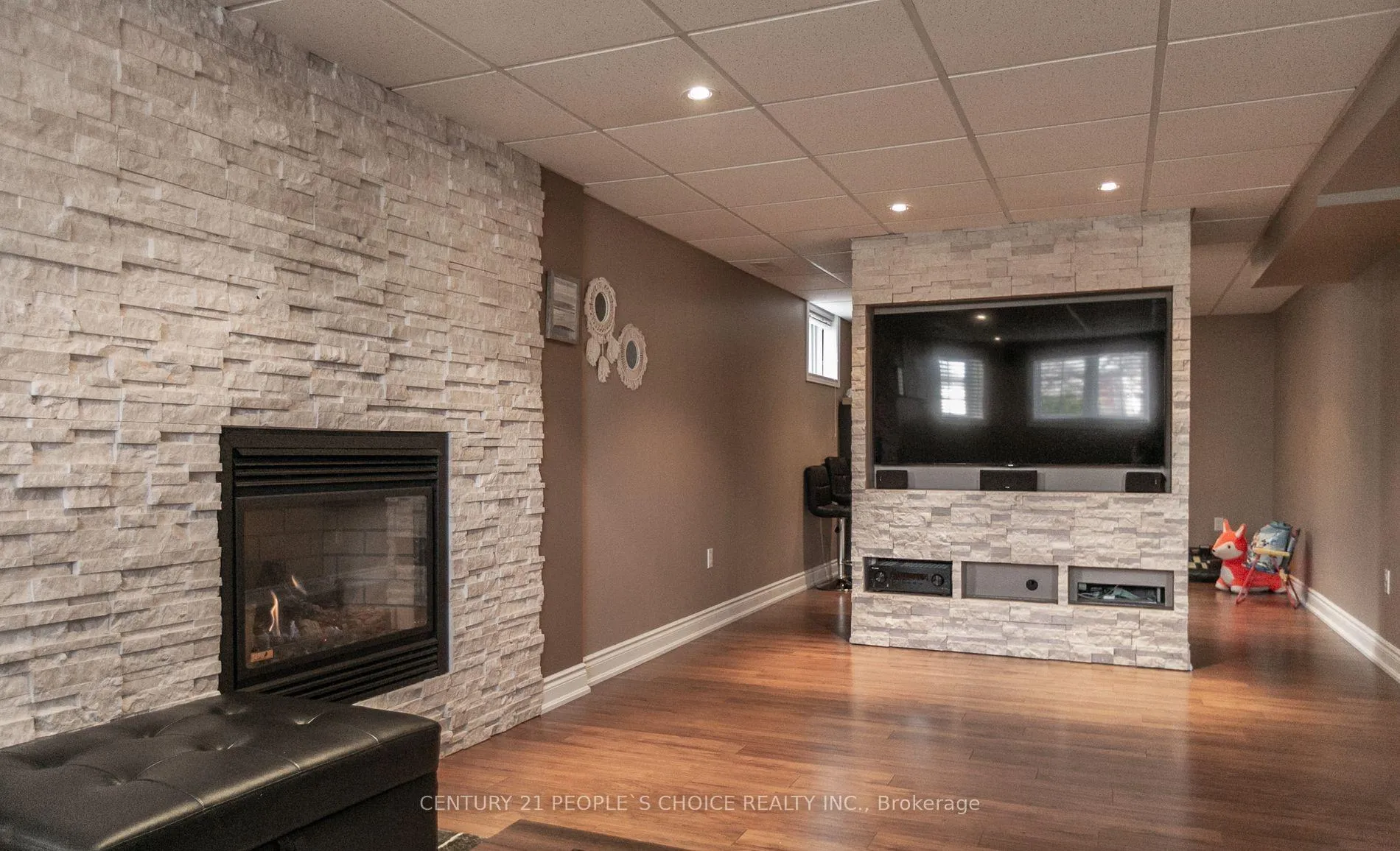 Photo 34 of 55 Marsellus Drive, Barrie, Holly — HOMEH