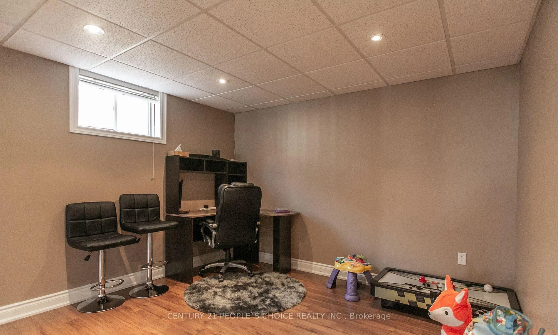 Photo 36 of 55 Marsellus Drive, Barrie, Holly — HOMEH