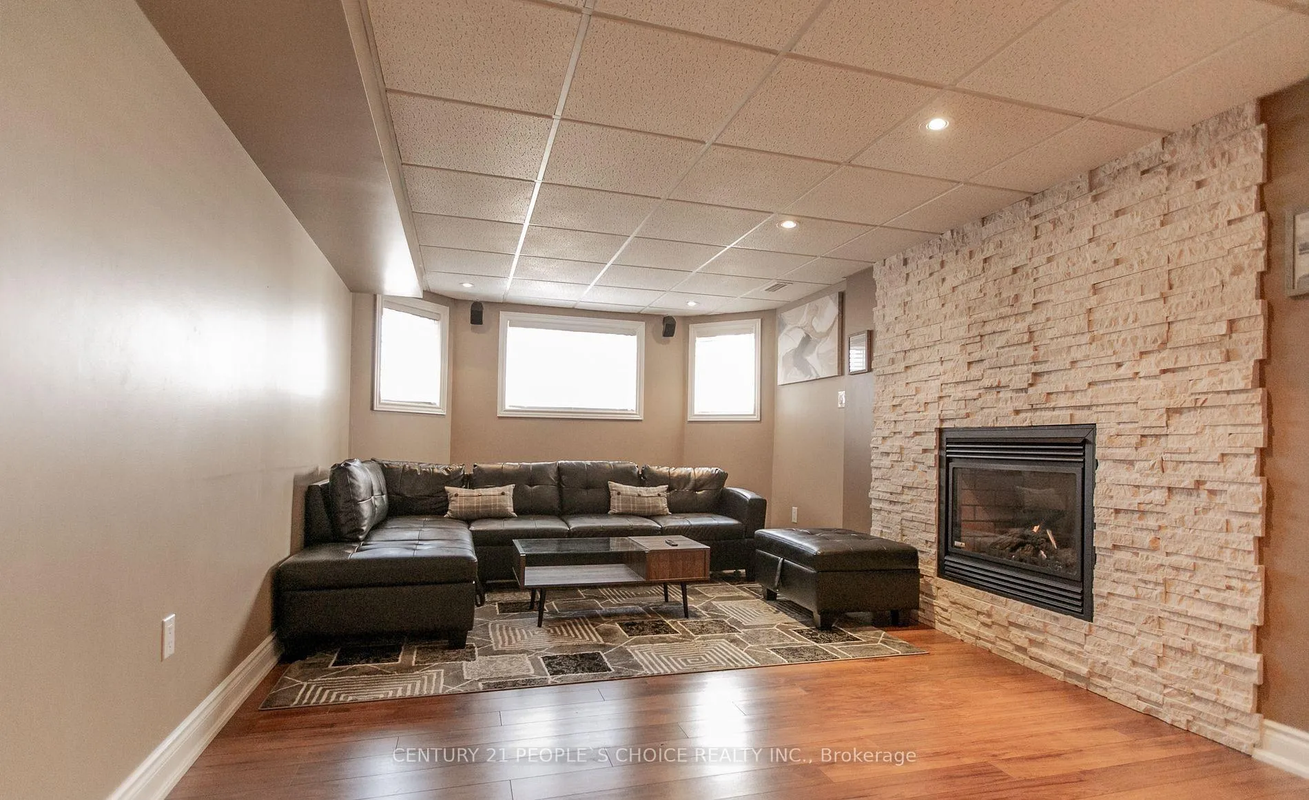 Photo 37 of 55 Marsellus Drive, Barrie, Holly — HOMEH