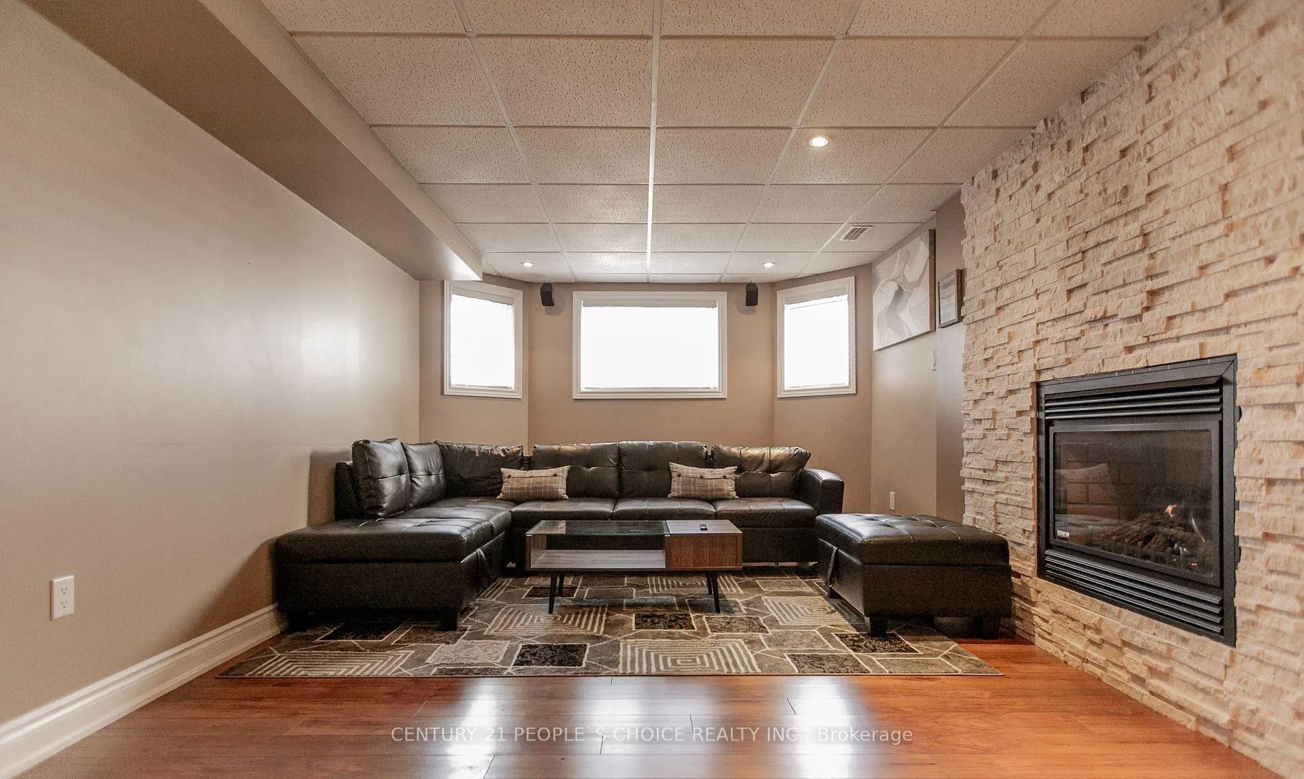 Photo 39 of 55 Marsellus Drive, Barrie, Holly — HOMEH