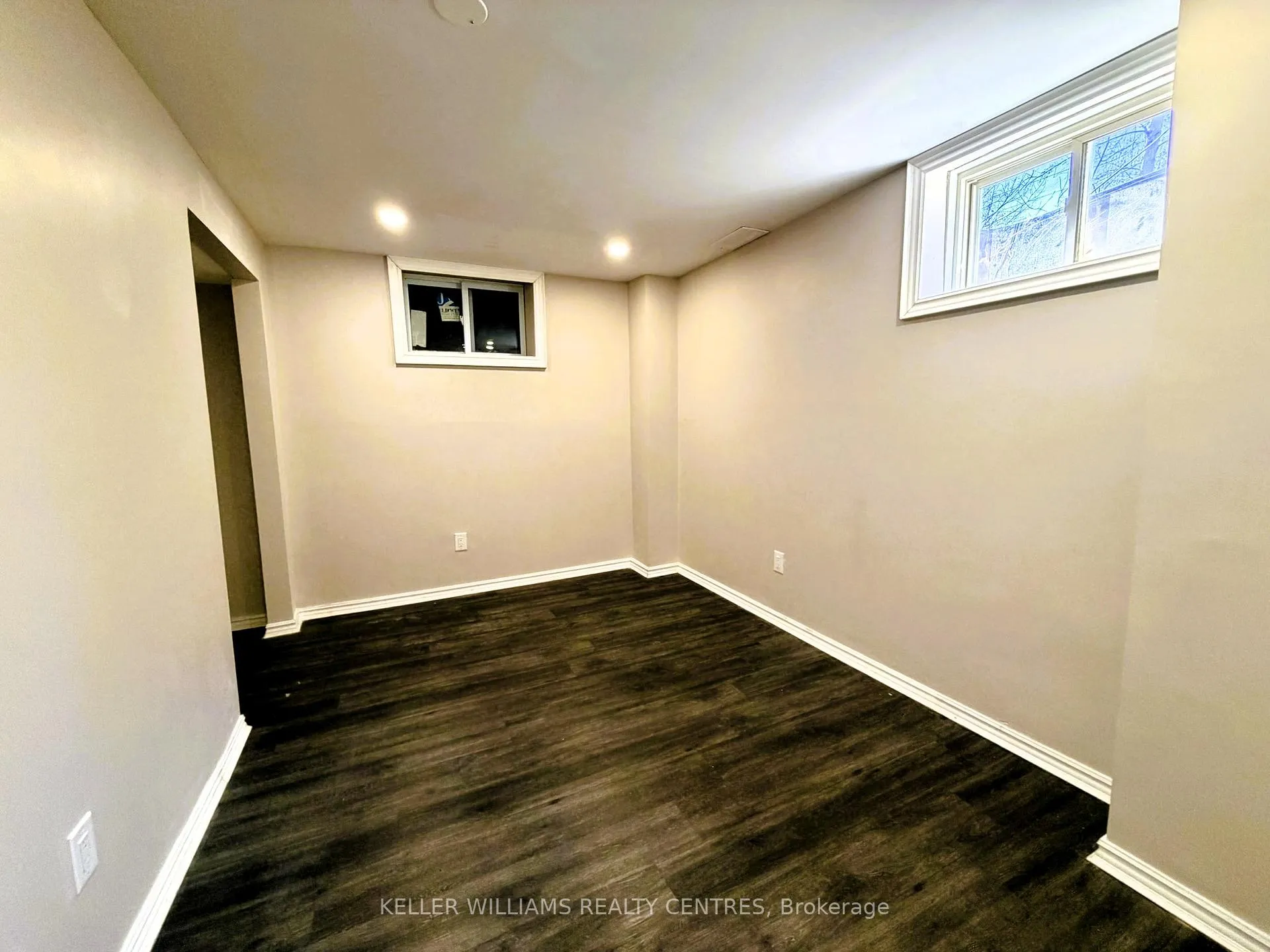 Photo 8 of Unit LOWER, 53 Stollar Boulevard, Barrie, Little Lake — HOMEH