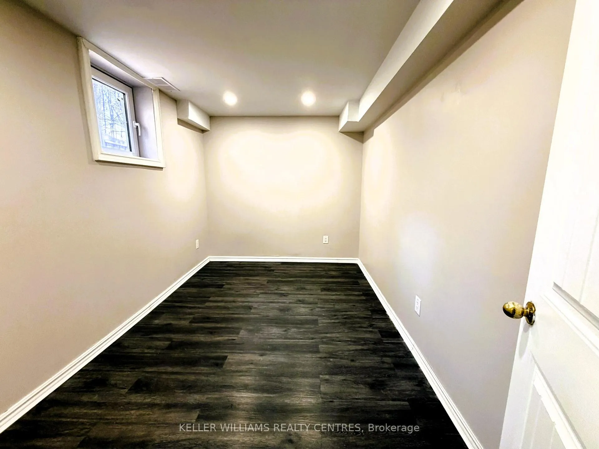 Photo 10 of Unit LOWER, 53 Stollar Boulevard, Barrie, Little Lake — HOMEH