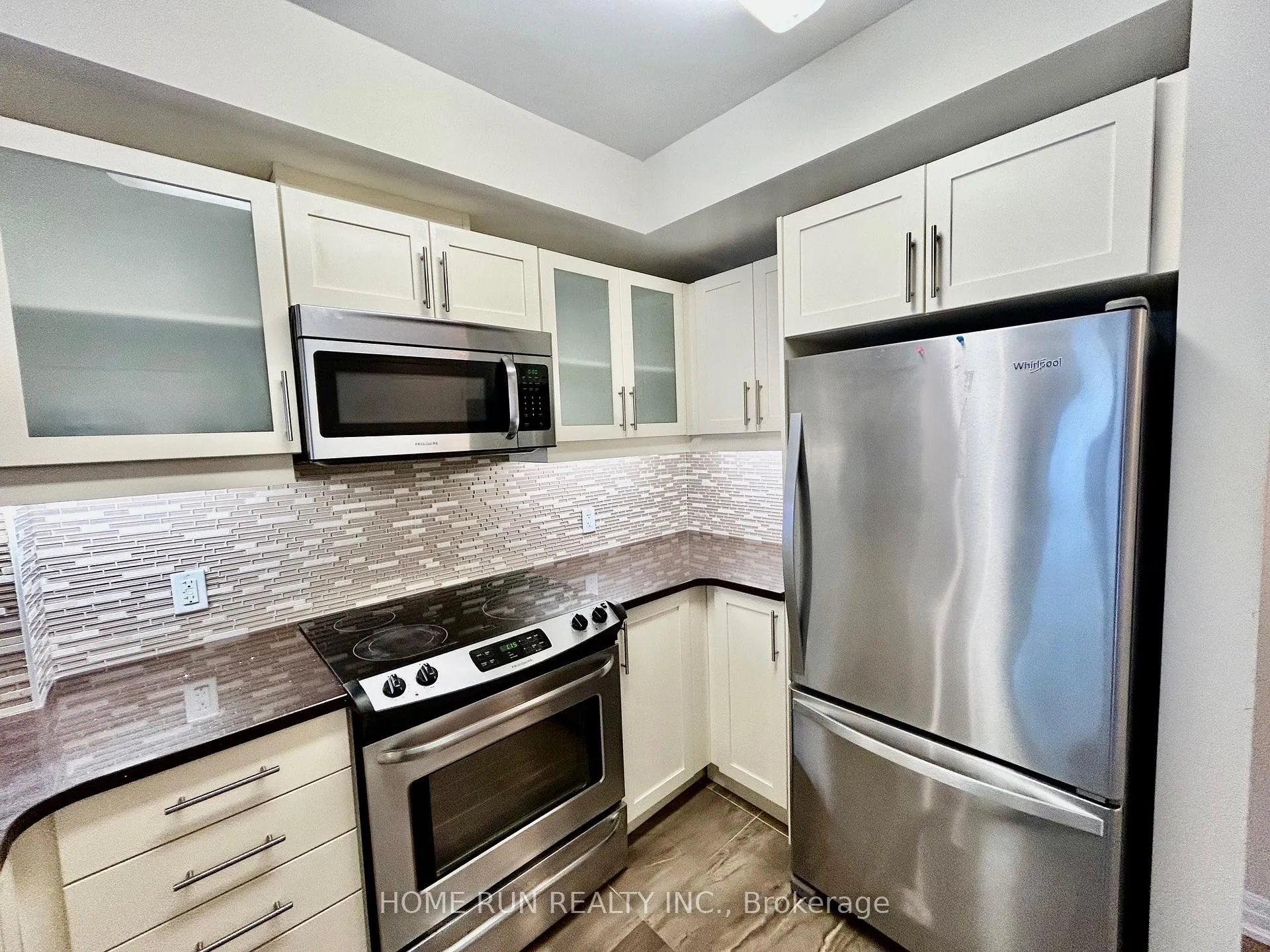 Photo 10 of Unit 1104, 195 Besserer Street, Ottawa, Sandy Hill — HOMEH