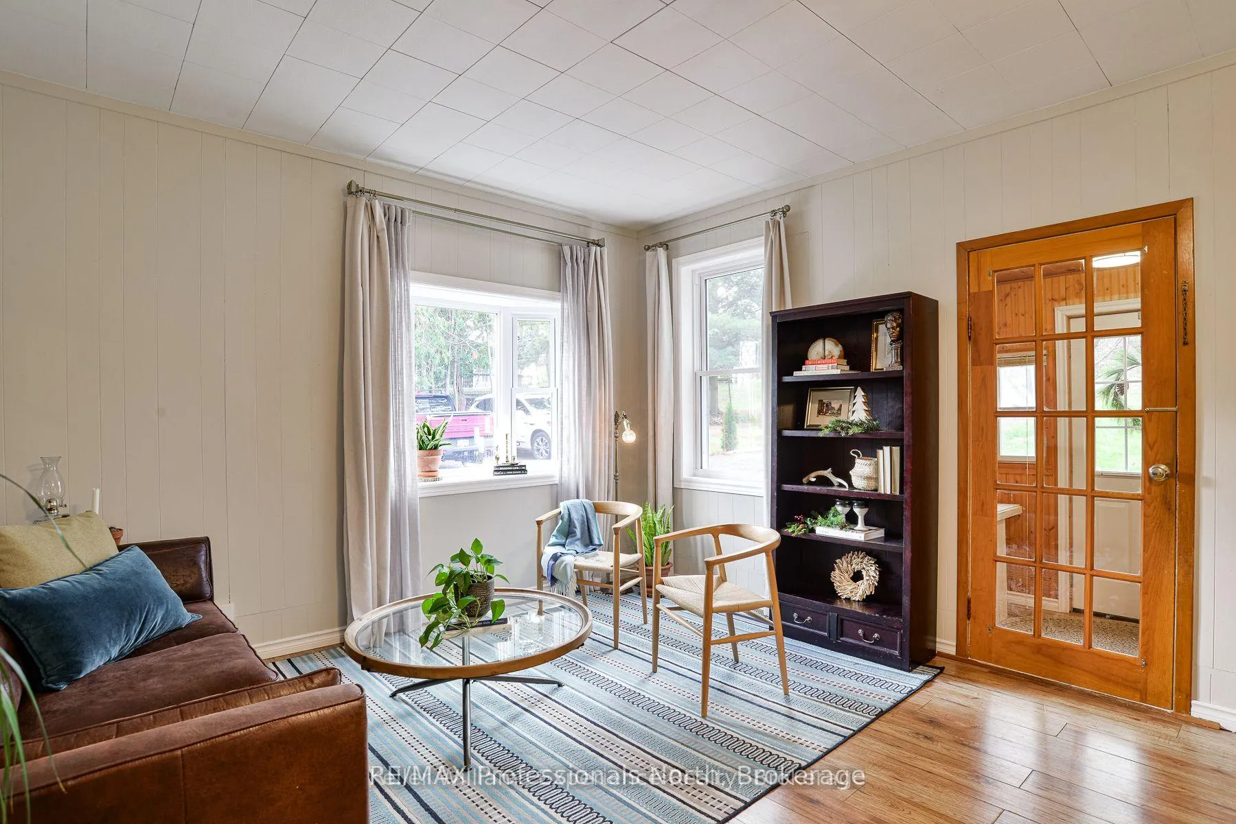 Photo 3 of 14 Edward Street, Bracebridge, Macaulay — HOMEH