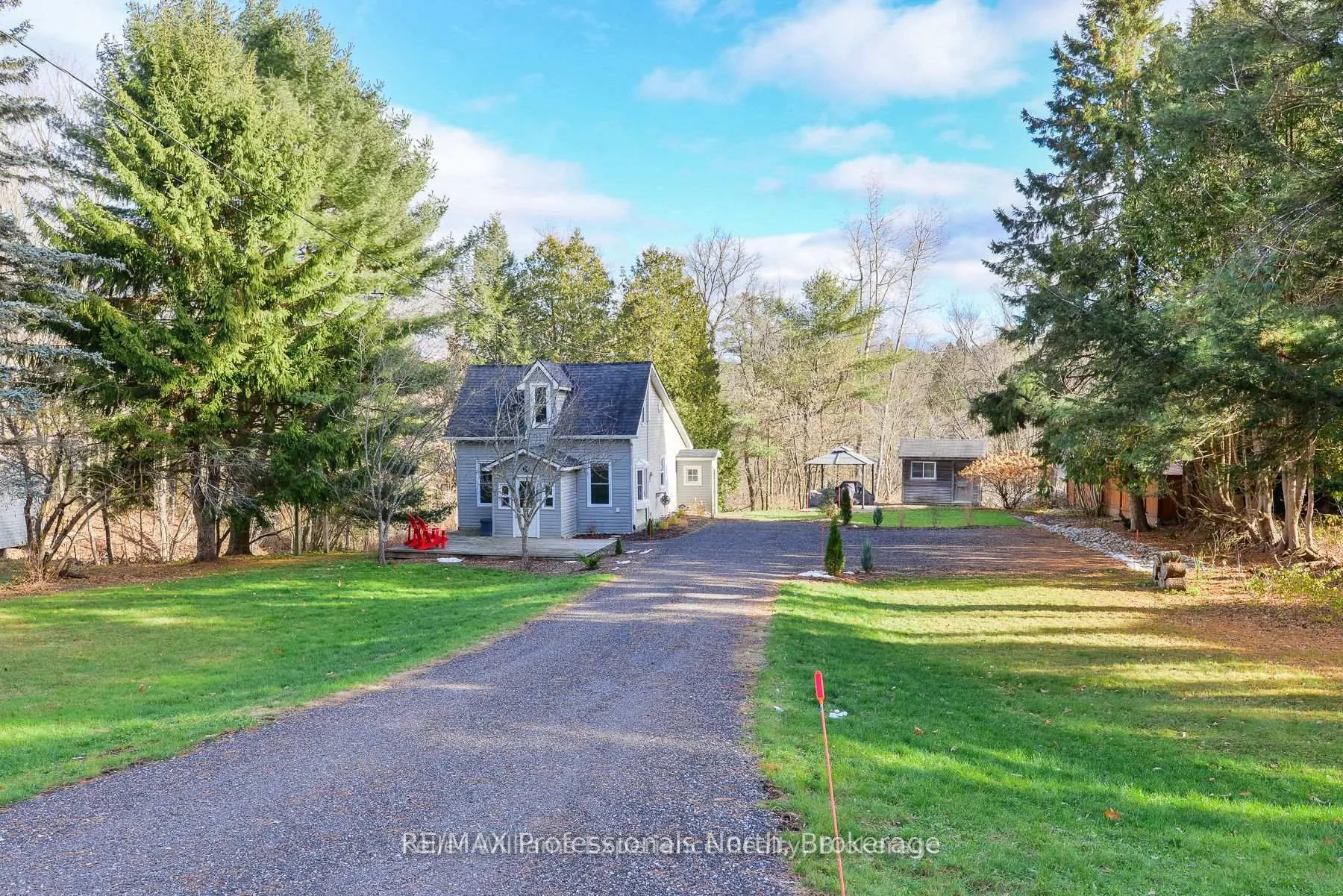 Photo 7 of 14 Edward Street, Bracebridge, Macaulay — HOMEH