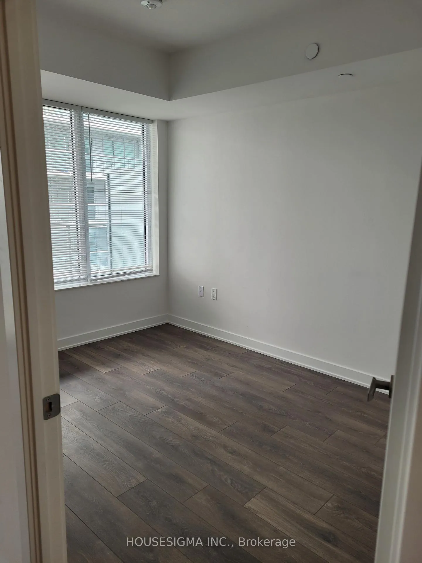 Photo 12 of Unit 3513, 195 Redpath Avenue, Toronto, Mount Pleasant West — HOMEH
