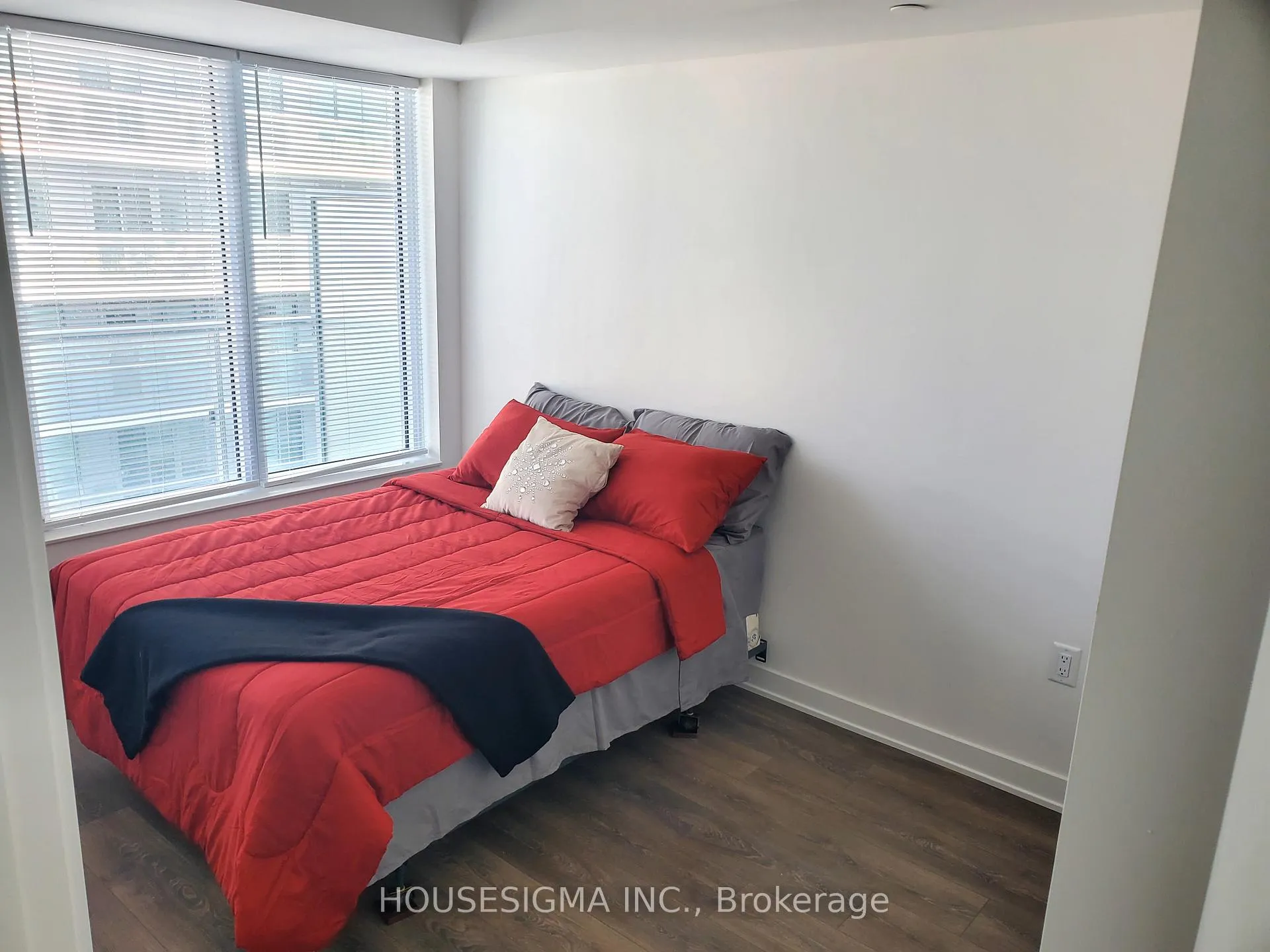 Photo 13 of Unit 3513, 195 Redpath Avenue, Toronto, Mount Pleasant West — HOMEH