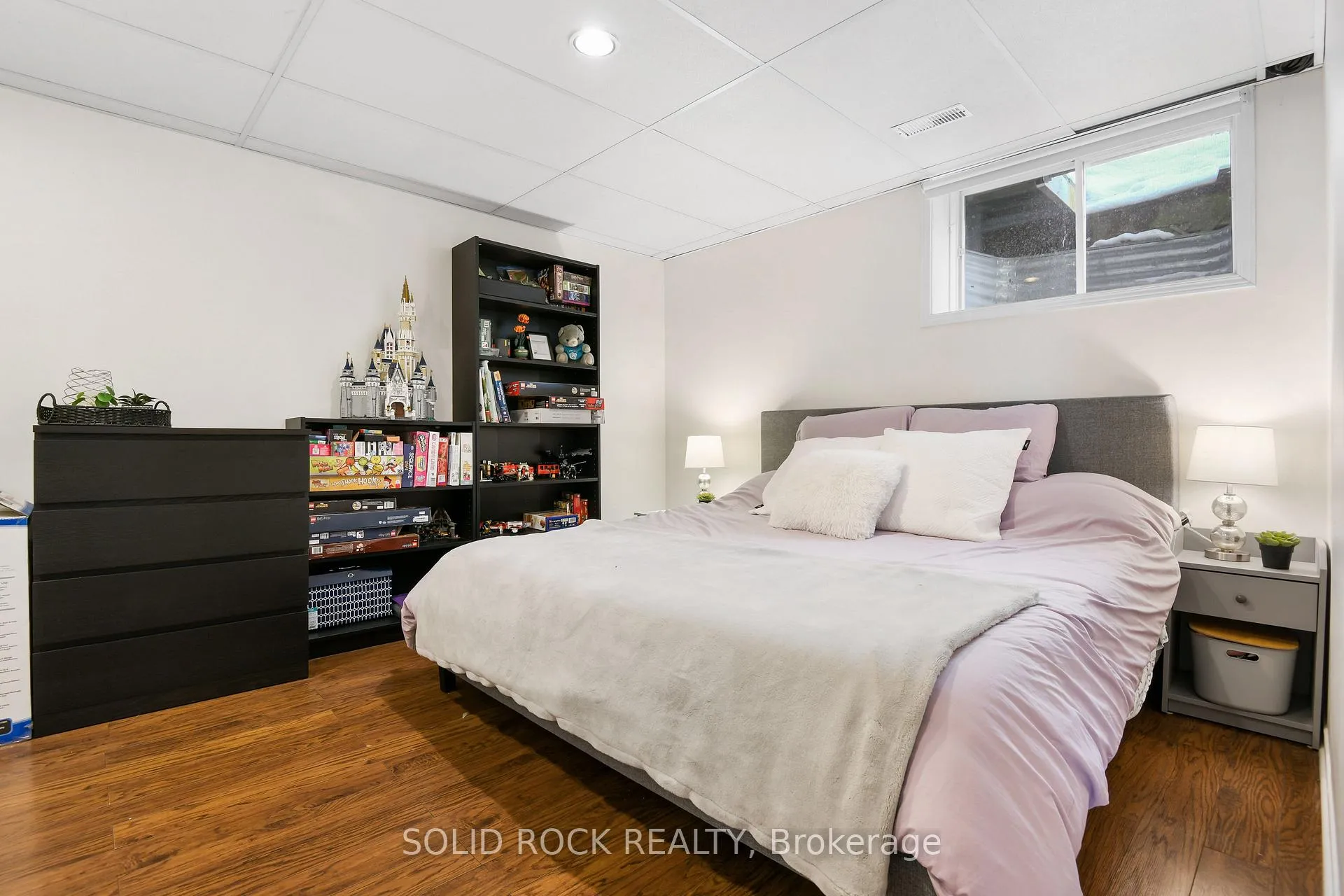 Photo 16 of 34 Northbrook Road, Petawawa — HOMEH