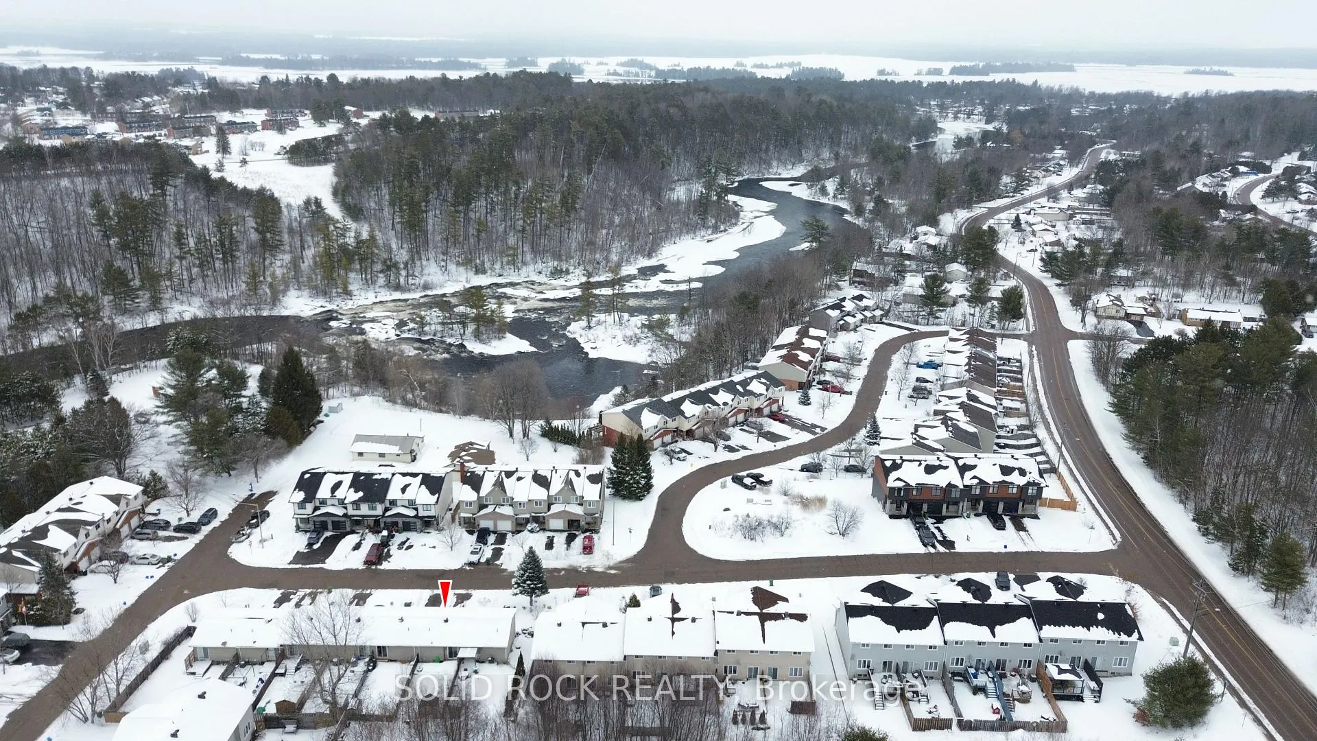 Photo 24 of 34 Northbrook Road, Petawawa — HOMEH