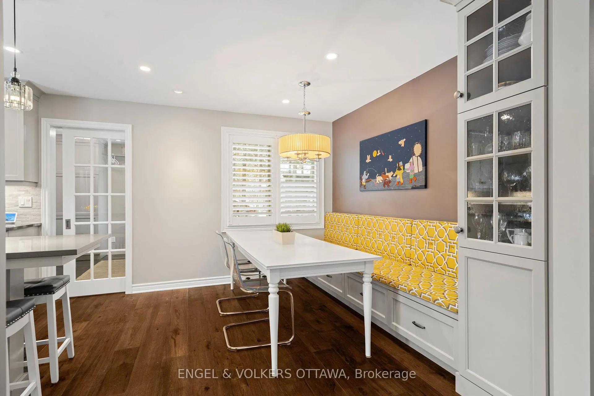 Photo 8 of 3 Hazelwood Way, Ottawa, Manotick Long Island & Nicholls Island — HOMEH