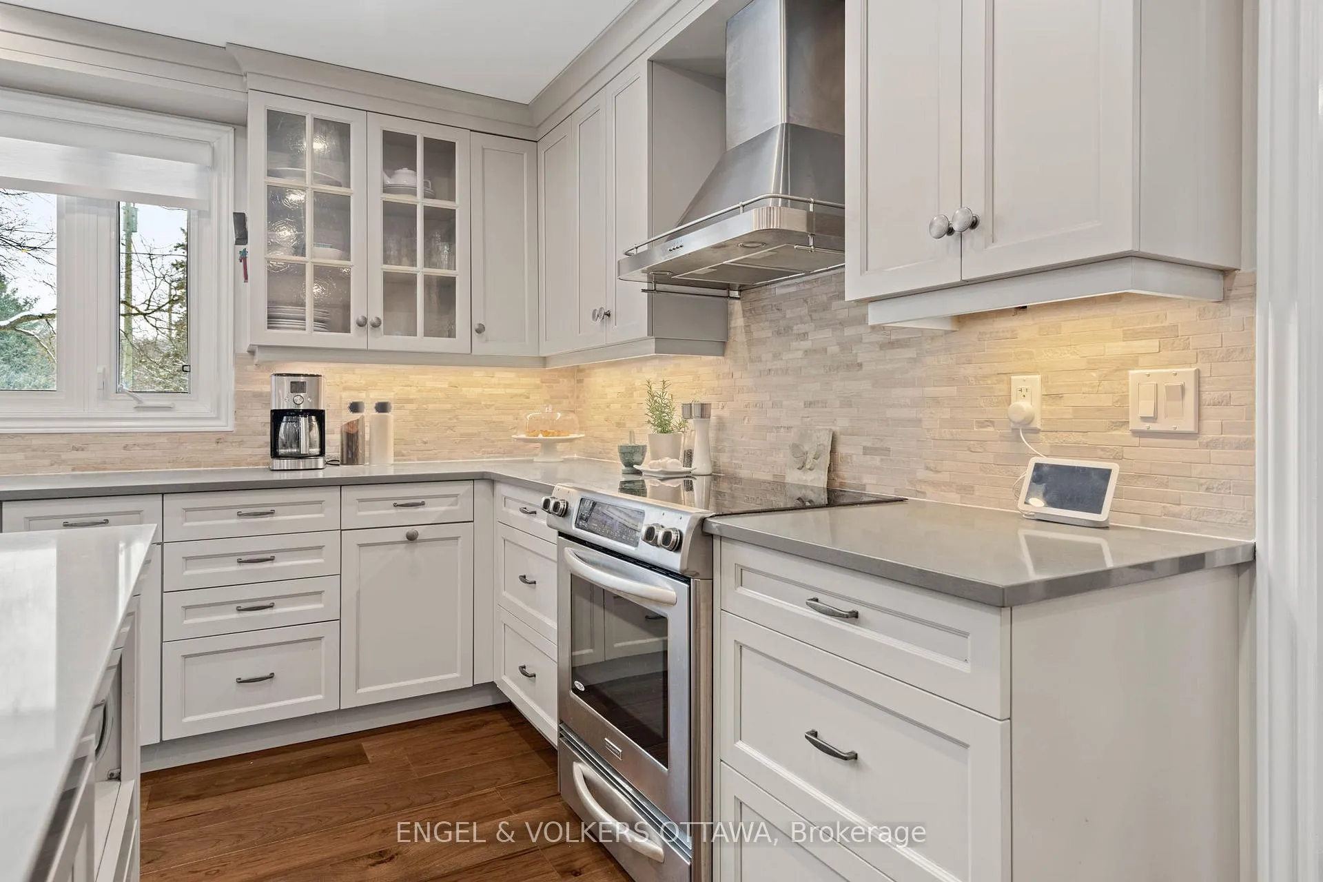 Photo 11 of 3 Hazelwood Way, Ottawa, Manotick Long Island & Nicholls Island — HOMEH