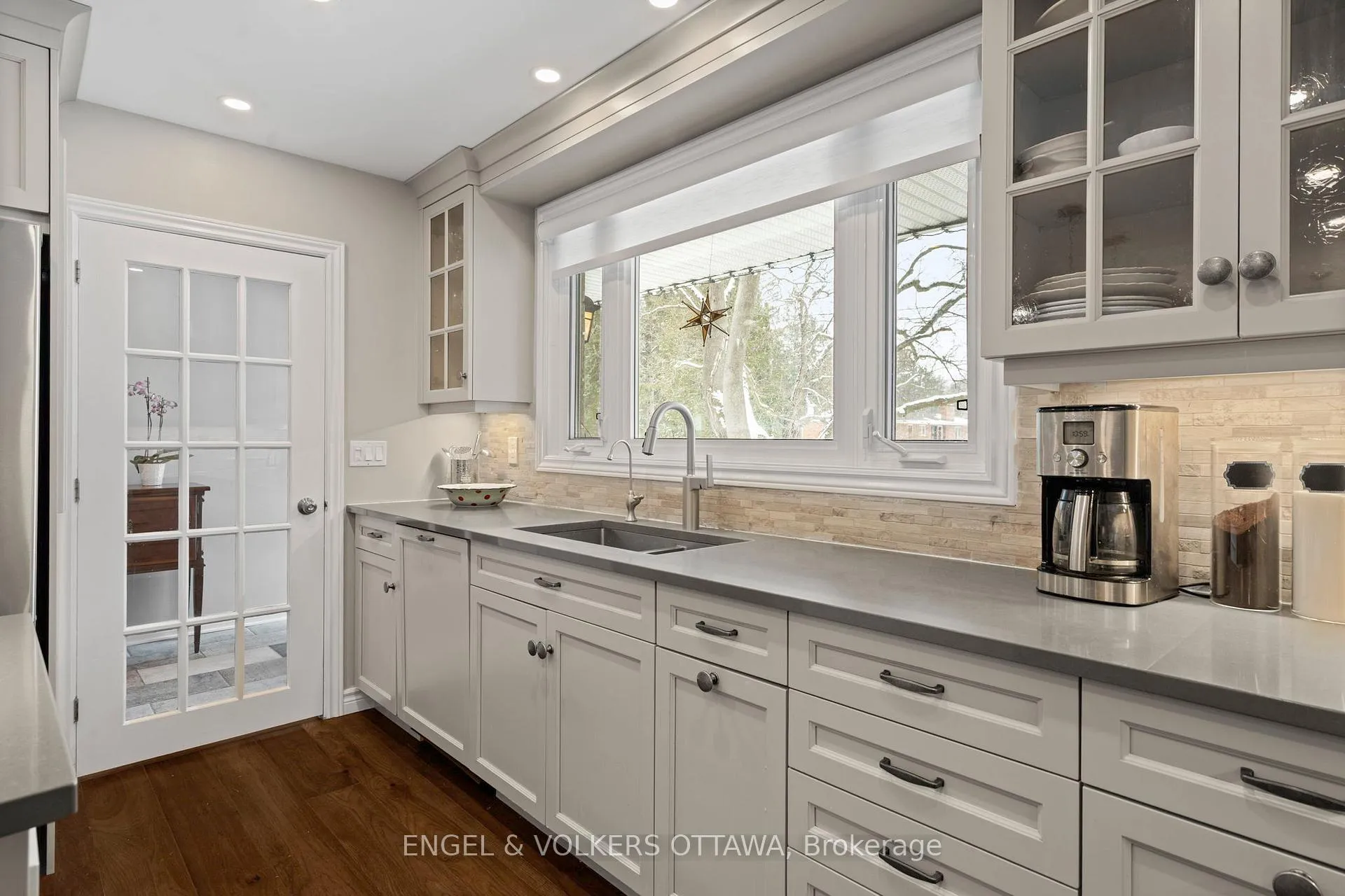 Photo 12 of 3 Hazelwood Way, Ottawa, Manotick Long Island & Nicholls Island — HOMEH