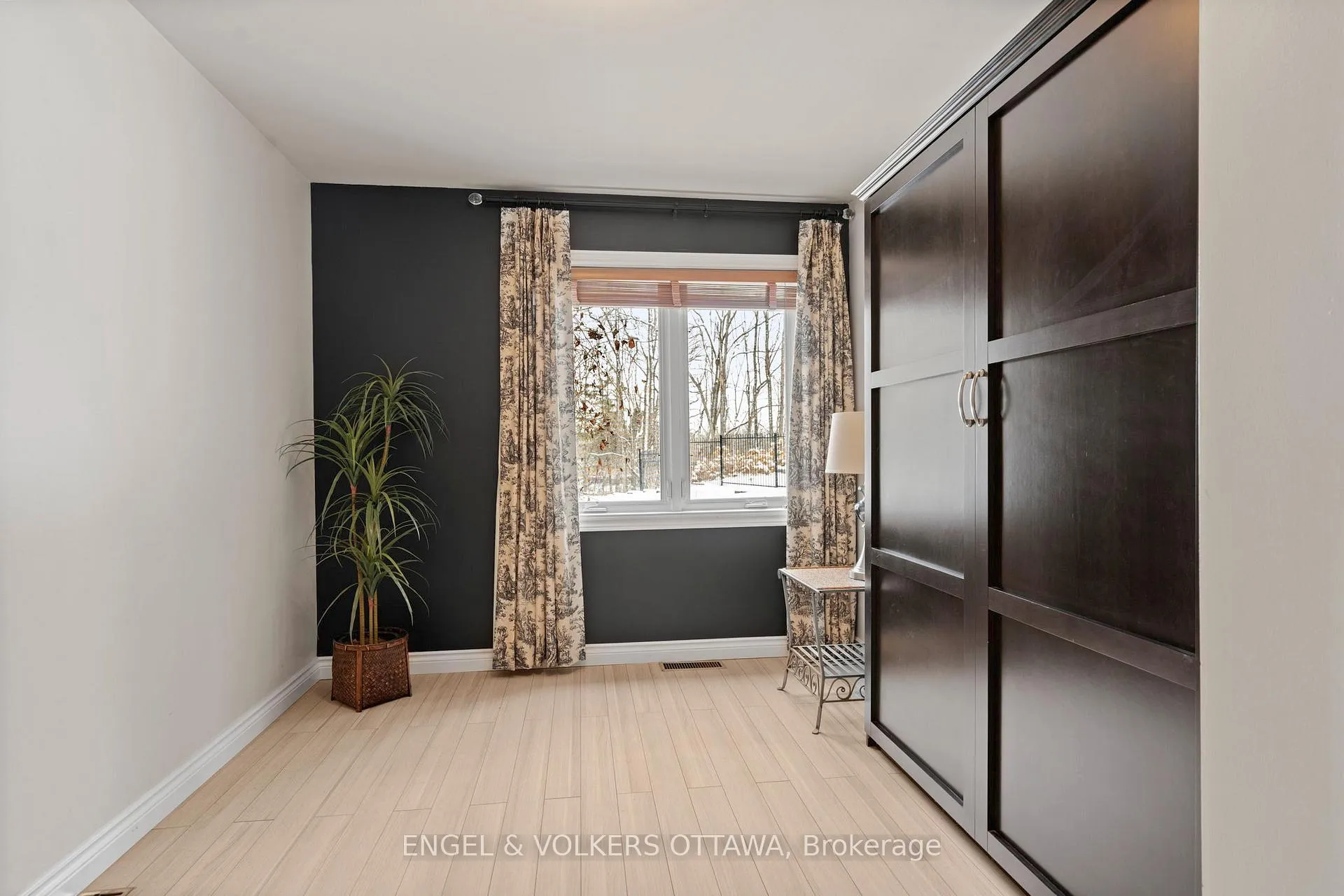 Photo 25 of 3 Hazelwood Way, Ottawa, Manotick Long Island & Nicholls Island — HOMEH