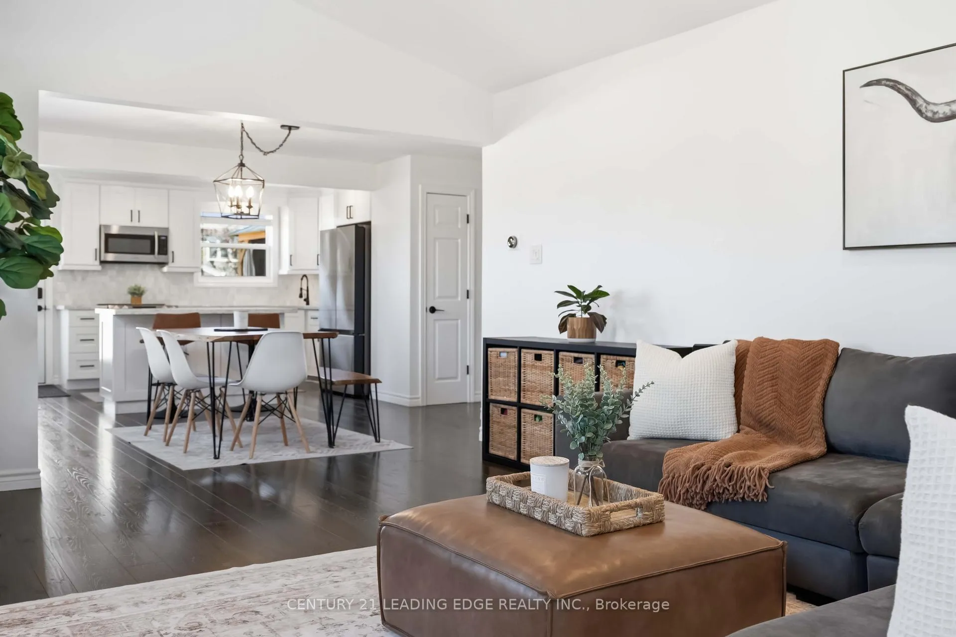 Photo 10 of 787 Third Avenue, Georgina, Historic Lakeshore Communities — HOMEH