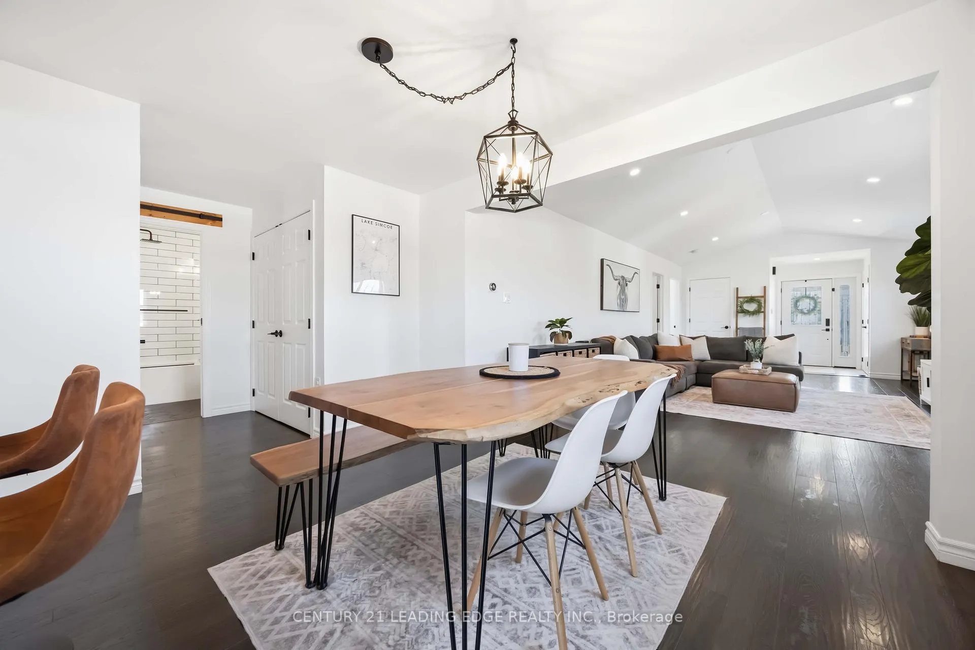 Photo 12 of 787 Third Avenue, Georgina, Historic Lakeshore Communities — HOMEH