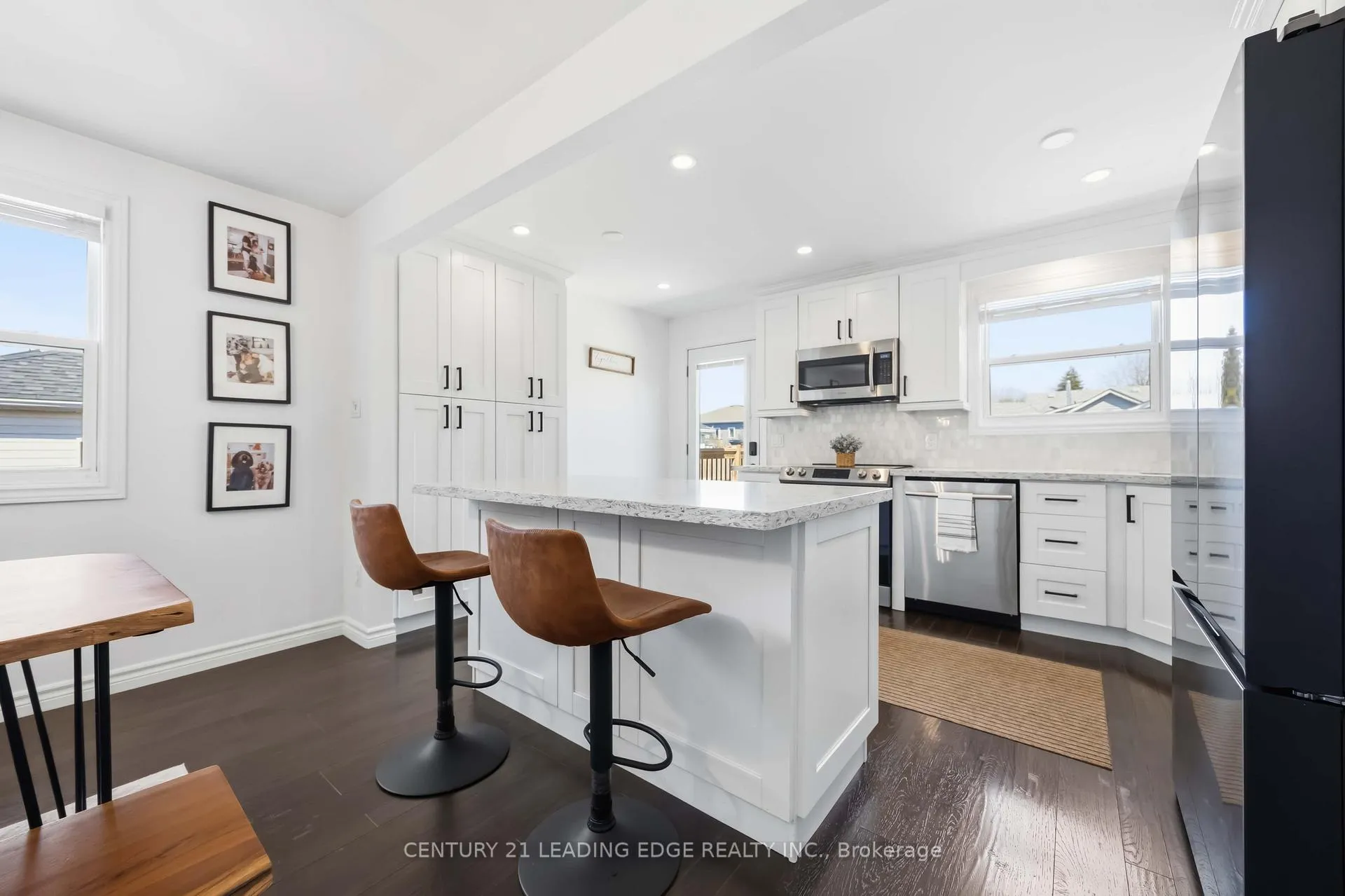 Photo 14 of 787 Third Avenue, Georgina, Historic Lakeshore Communities — HOMEH