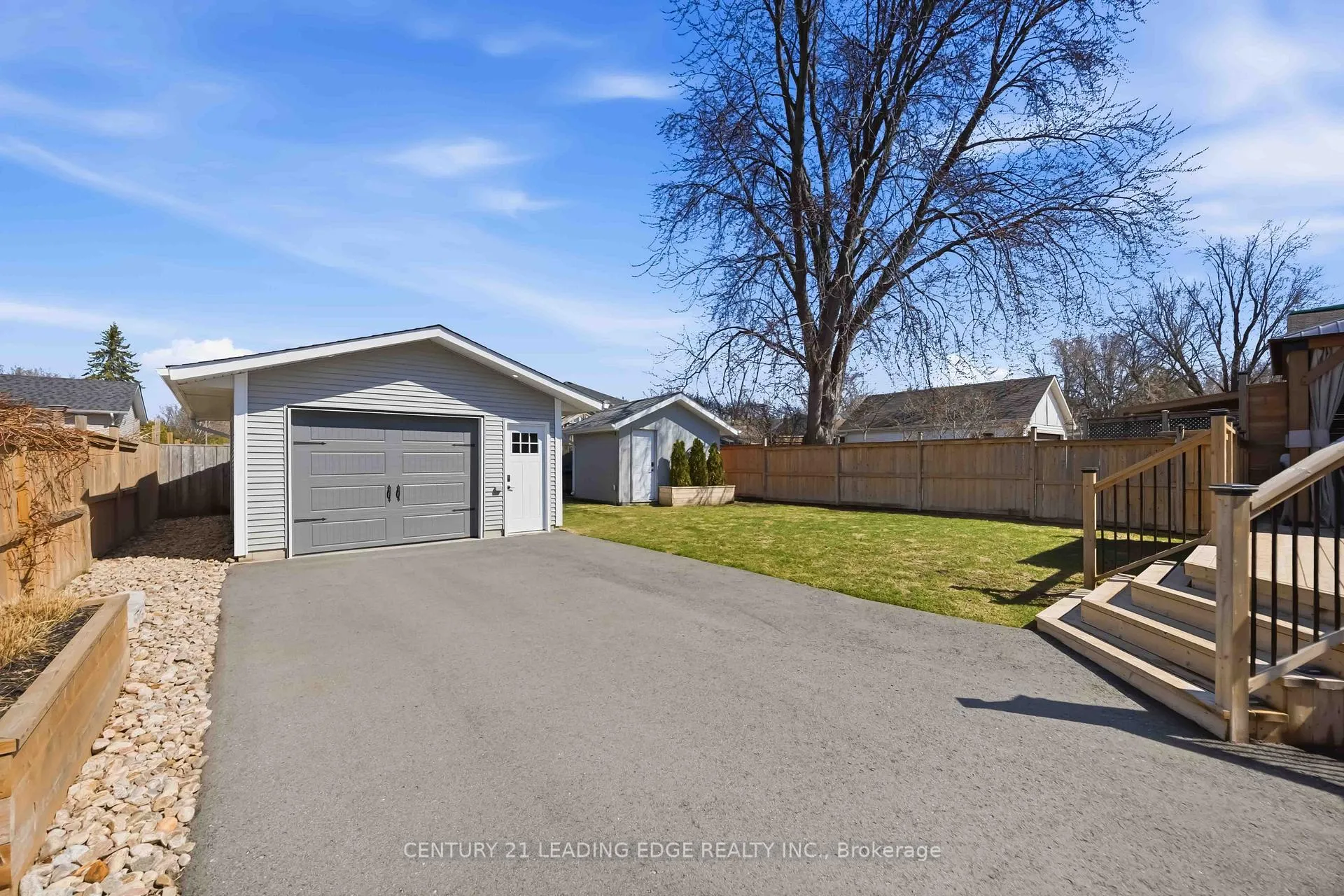 Photo 35 of 787 Third Avenue, Georgina, Historic Lakeshore Communities — HOMEH
