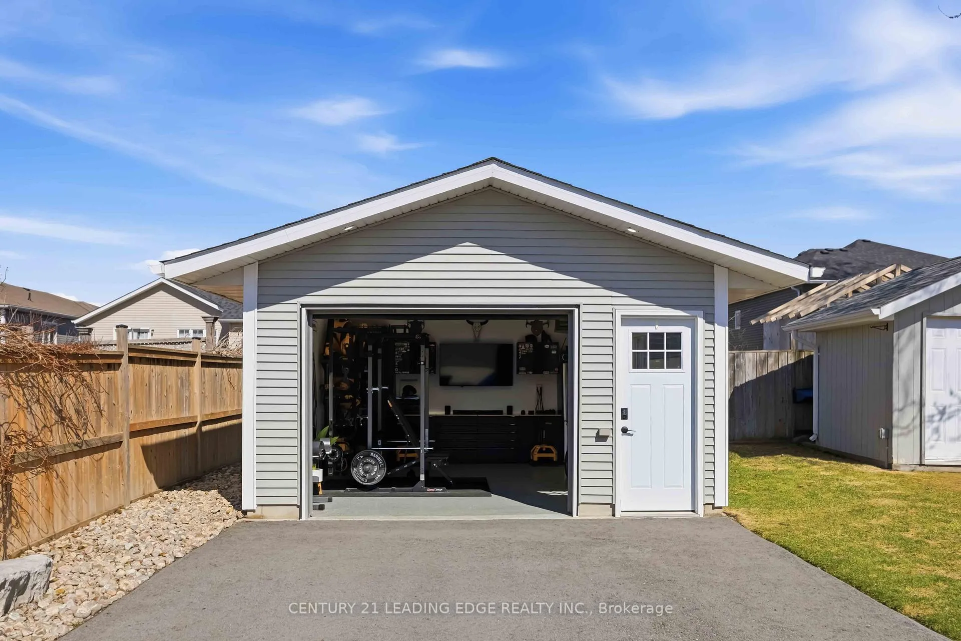 Photo 36 of 787 Third Avenue, Georgina, Historic Lakeshore Communities — HOMEH