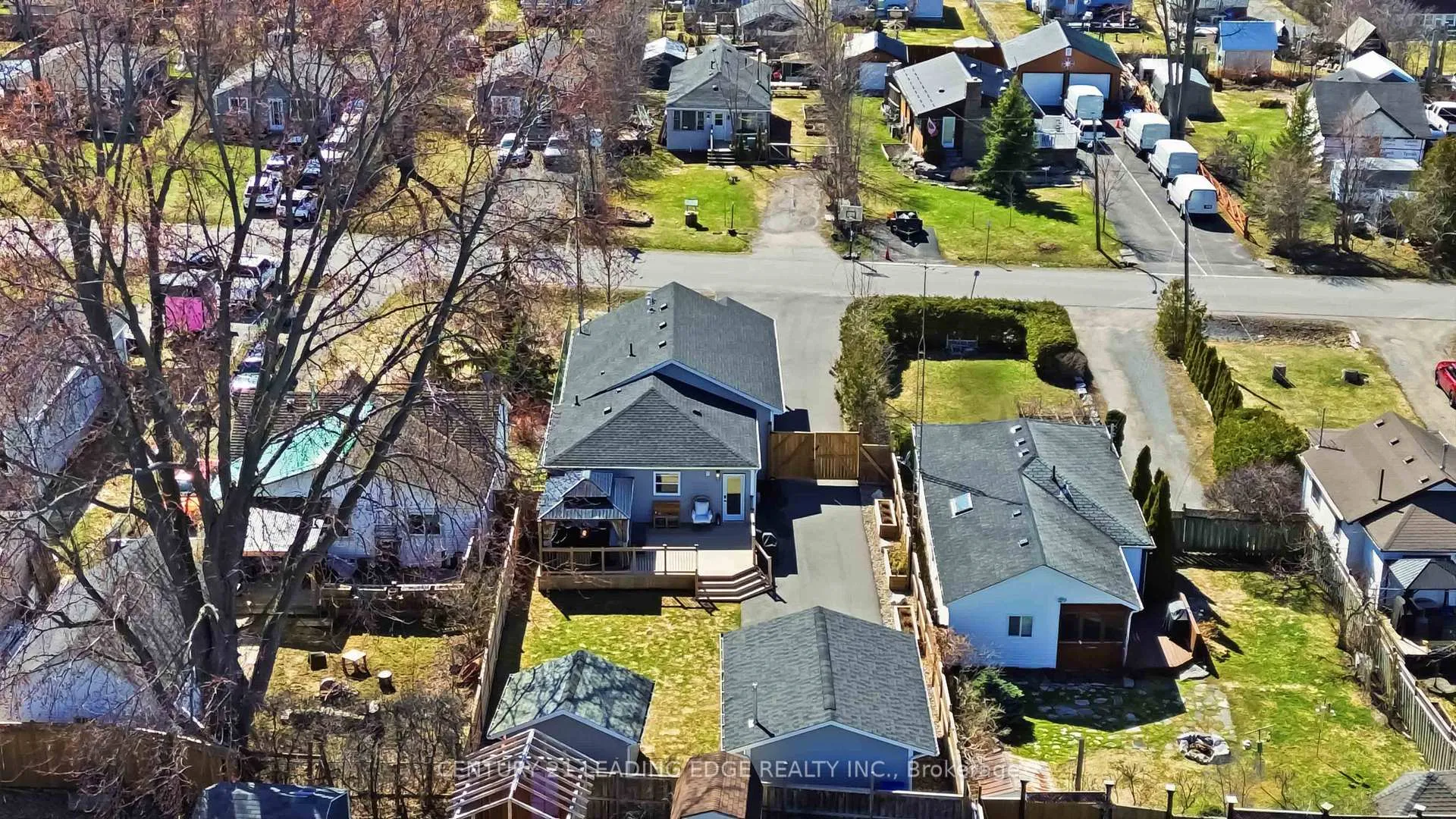 Photo 43 of 787 Third Avenue, Georgina, Historic Lakeshore Communities — HOMEH