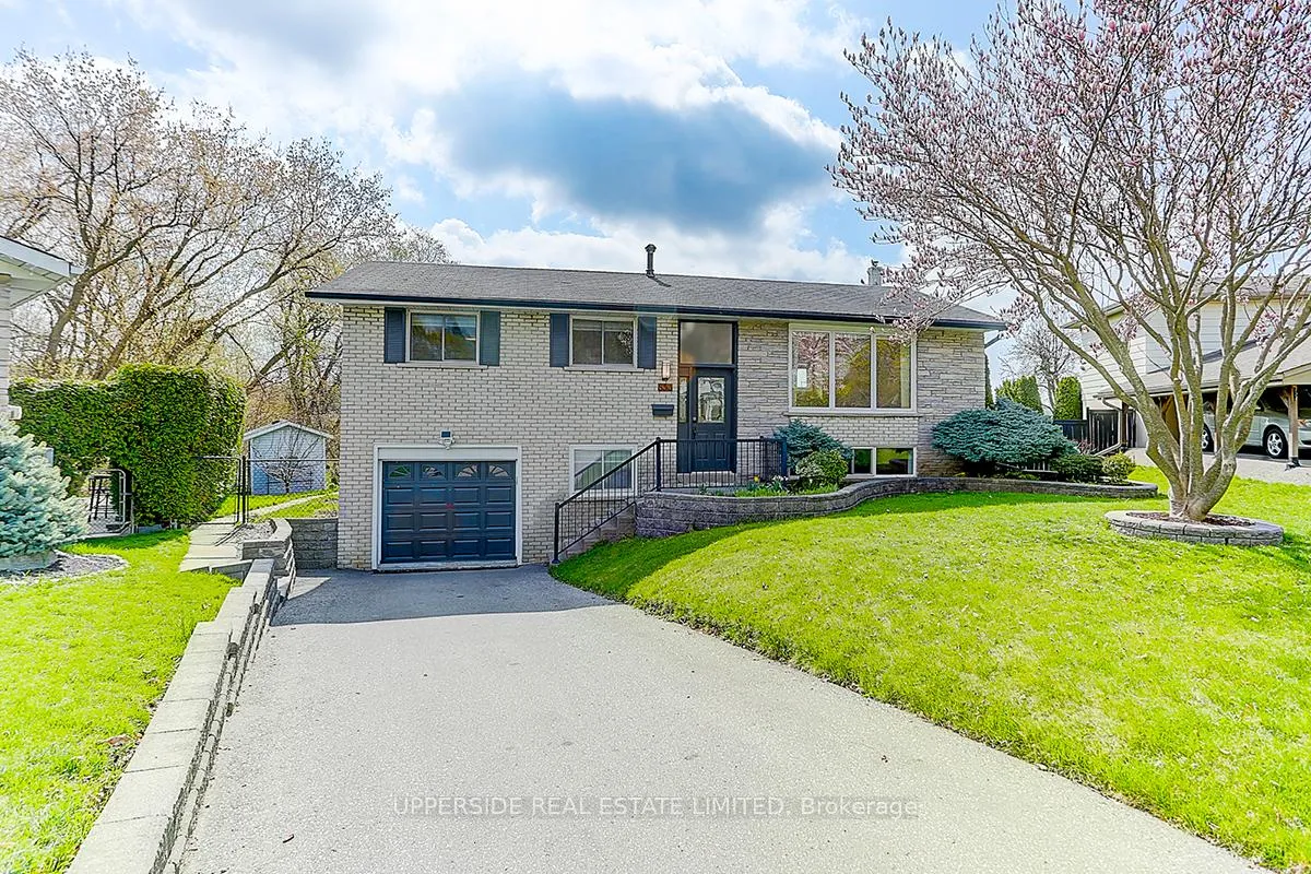 Photo 1 of 853 Capri Court E, Oshawa, Donevan — HOMEH