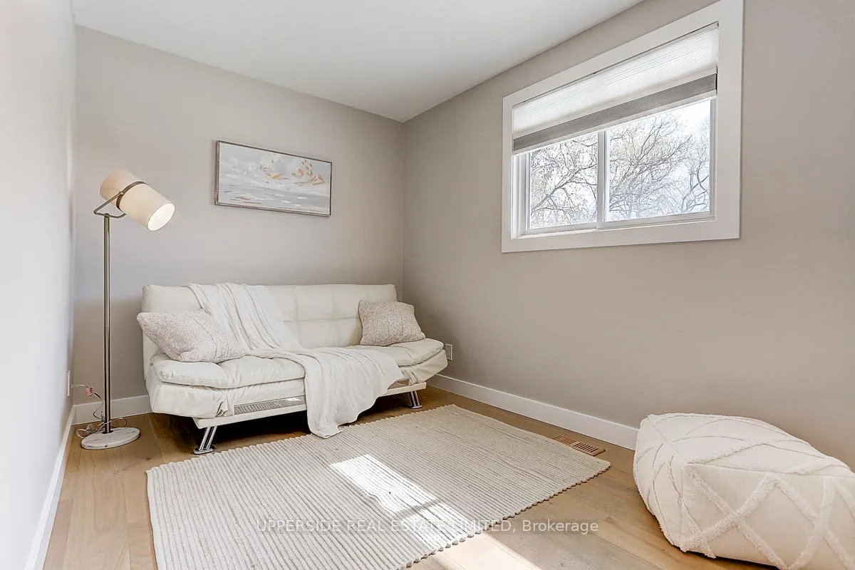 Photo 11 of 853 Capri Court E, Oshawa, Donevan — HOMEH