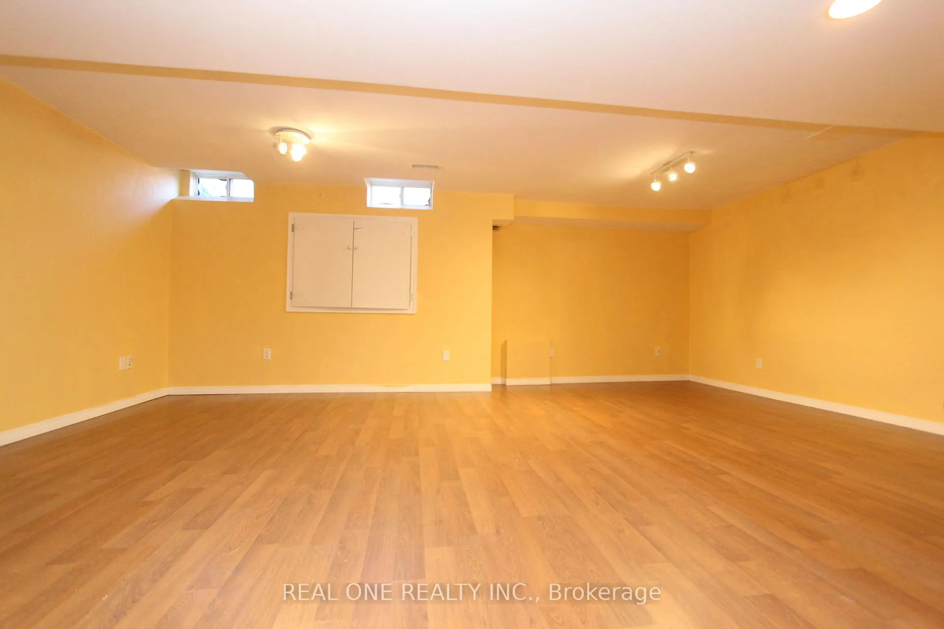 Photo 23 of 749 Bur Oak Avenue, Markham, Wismer — HOMEH