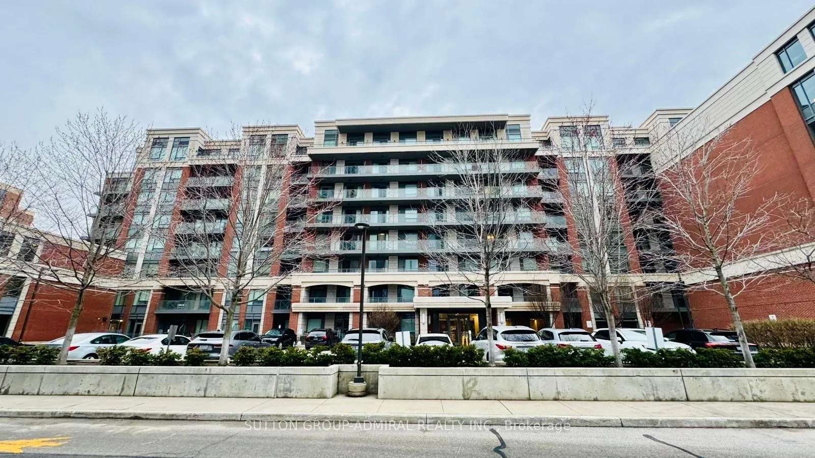 Photo 1 of Unit 120, 8228 Birchmount Road, Markham, Unionville — HOMEH