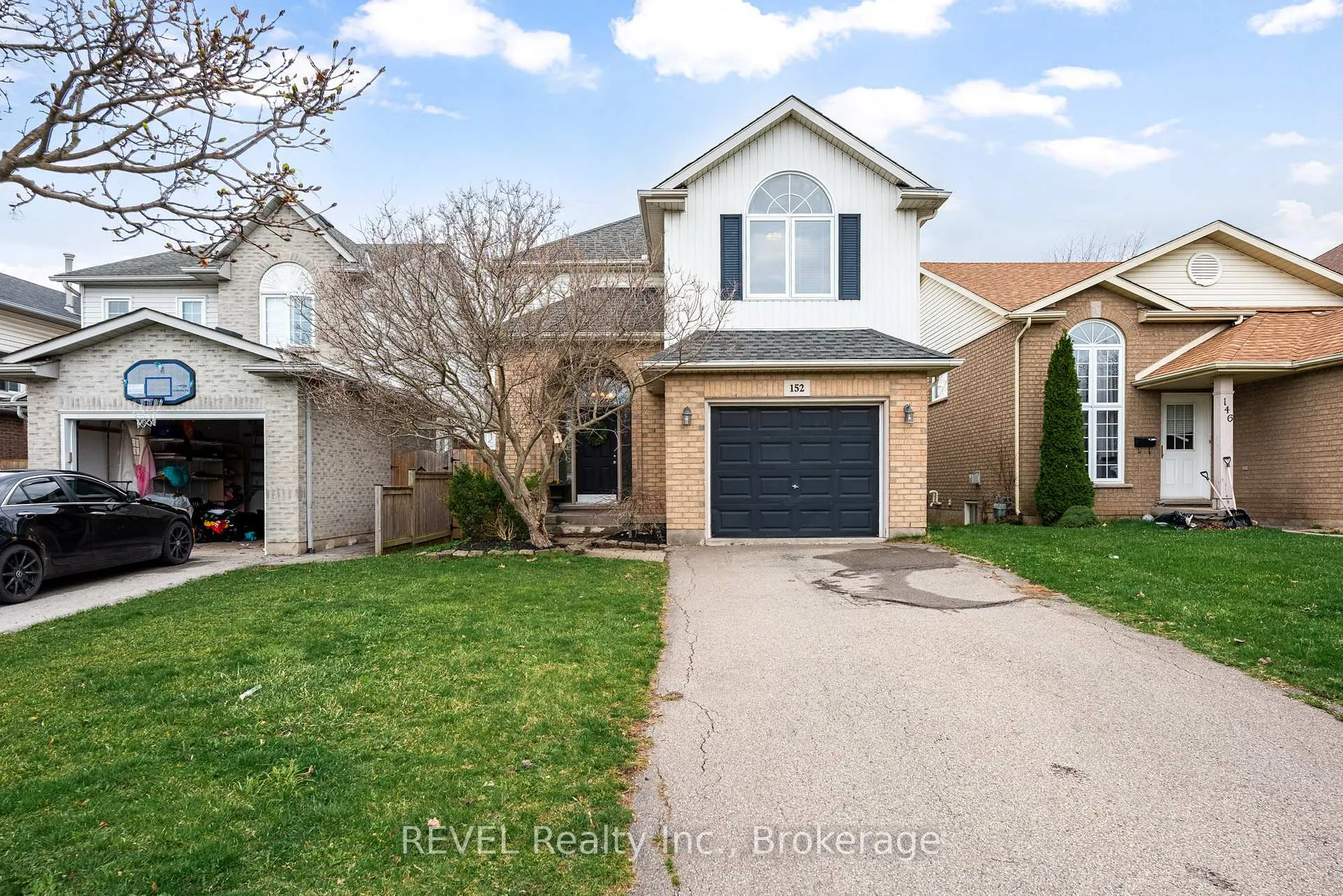 Photo 2 of 152 Summers Drive, Thorold, Confederation Heights — HOMEH
