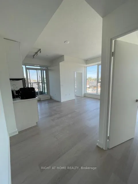 Photo 2 of Unit 218, 859 The Queensway, Etobicoke, Stonegate-Queensway — HOMEH