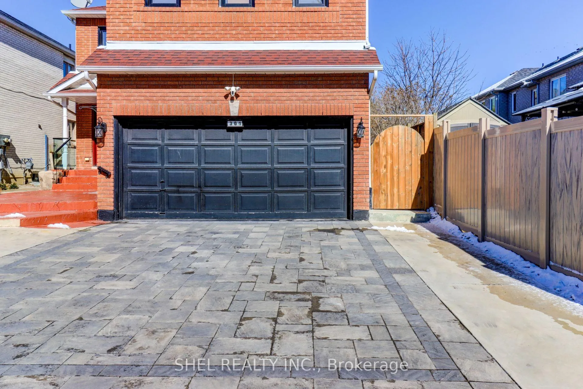 Photo 14 of 301 Old Harwood Avenue, Ajax, Central — HOMEH