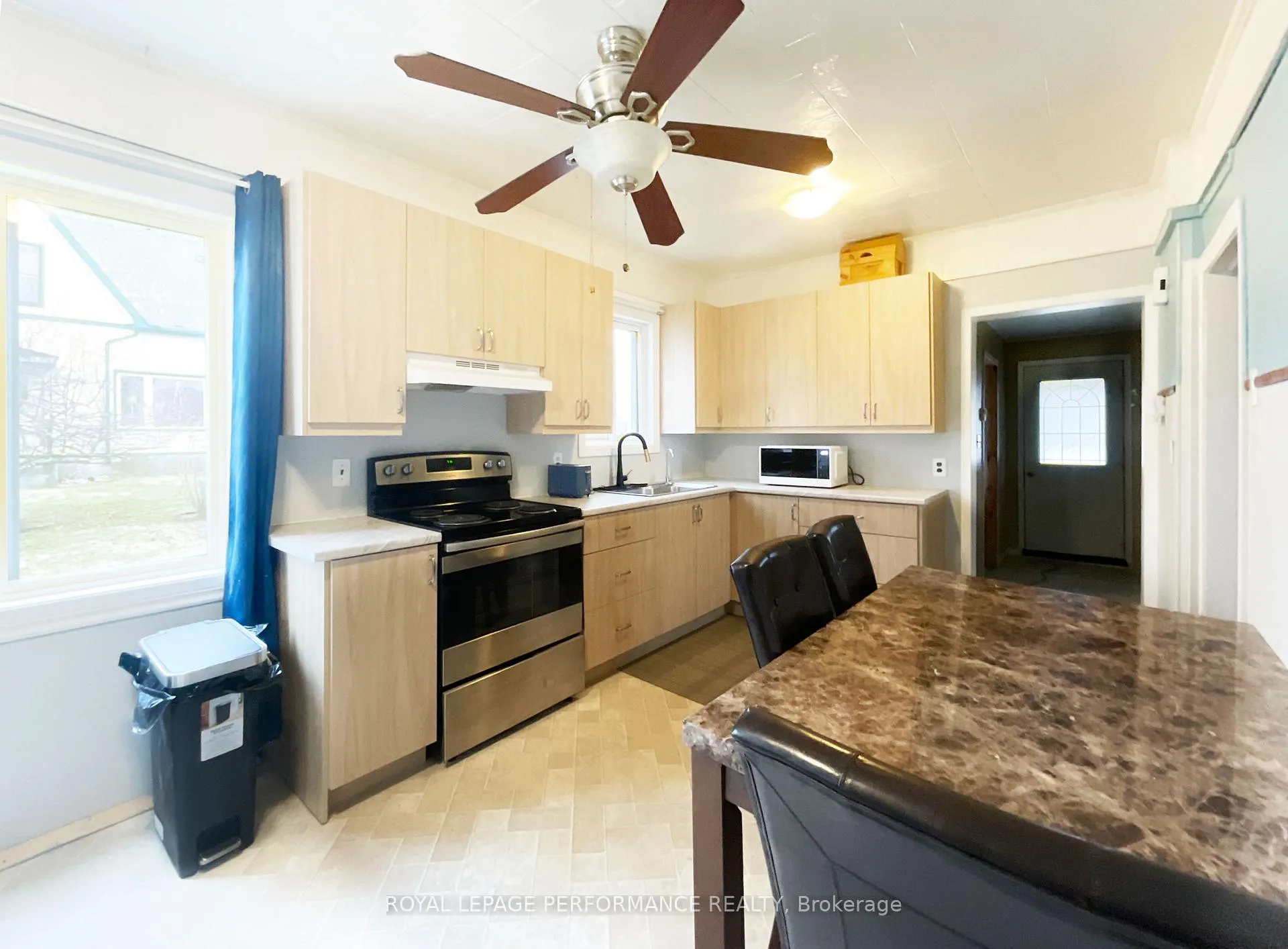 Photo 6 of 4866 2nd Line Road, South Glengarry, South Glengarry (Lancaster) Twp — HOMEH