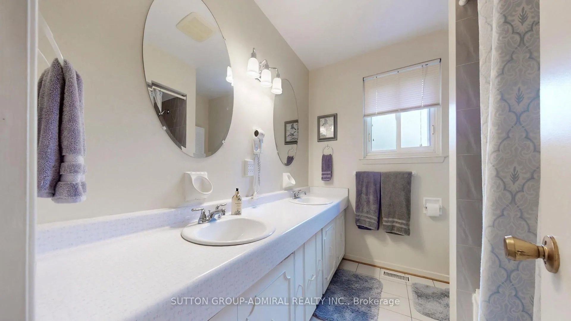 Photo 20 of 50 Normark Drive, Markham, Royal Orchard — HOMEH