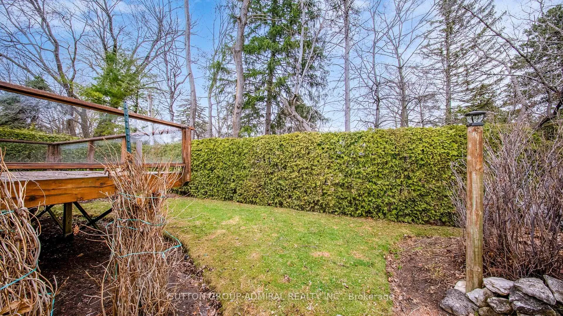 Photo 44 of 50 Normark Drive, Markham, Royal Orchard — HOMEH