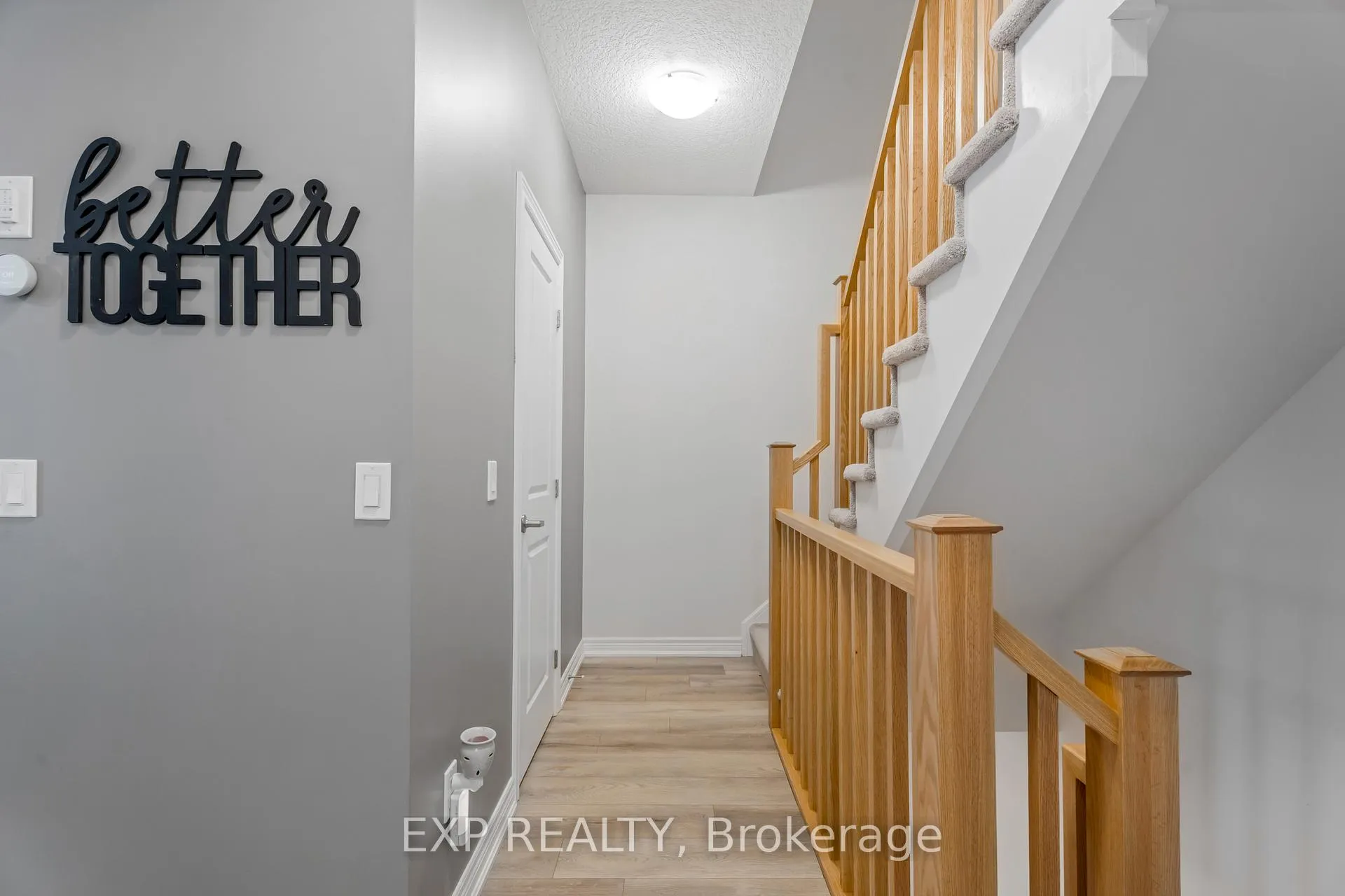 Photo 13 of 27 Rachel Drive, Hamilton, Winona Park — HOMEH