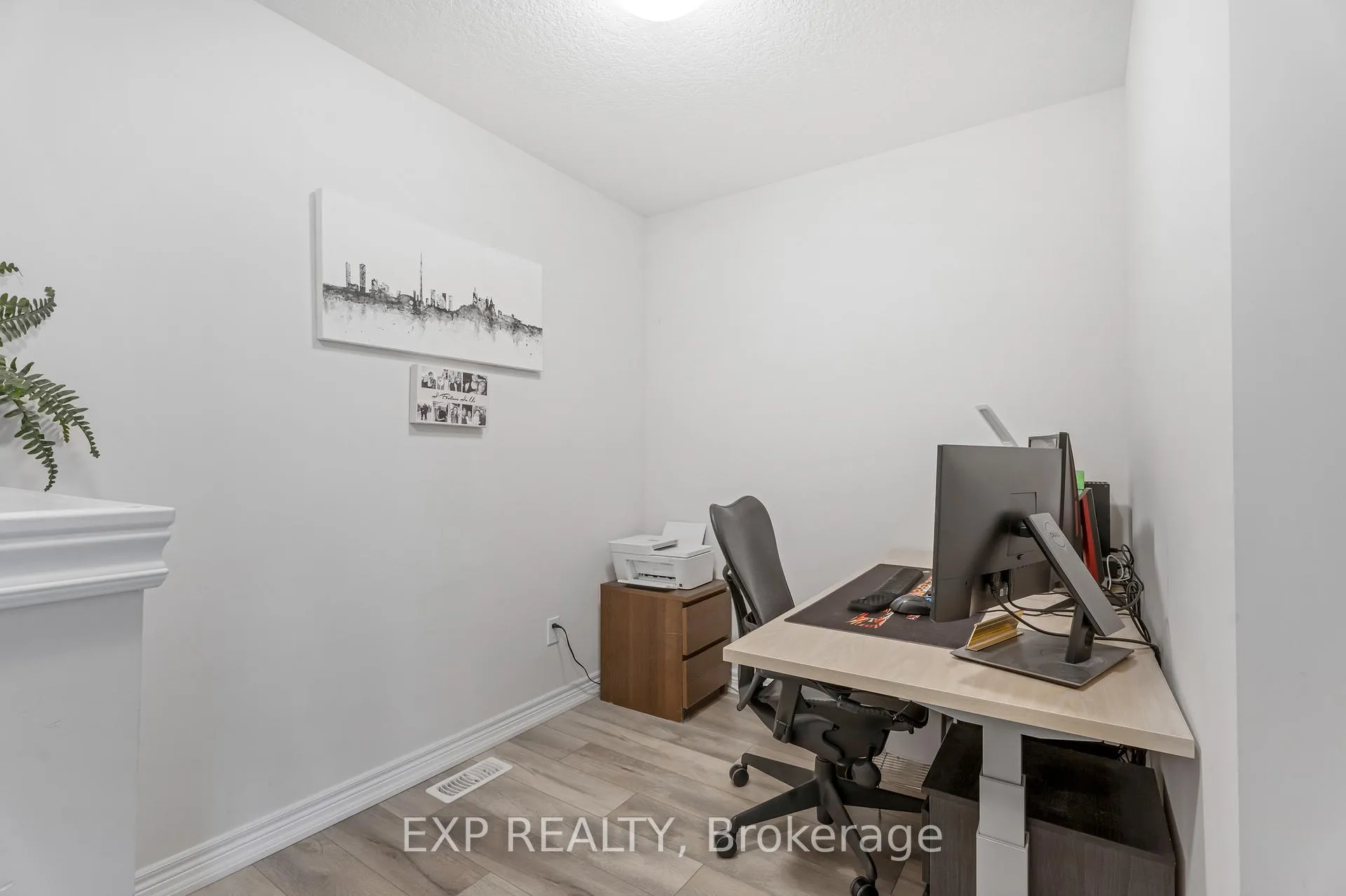 Photo 18 of 27 Rachel Drive, Hamilton, Winona Park — HOMEH