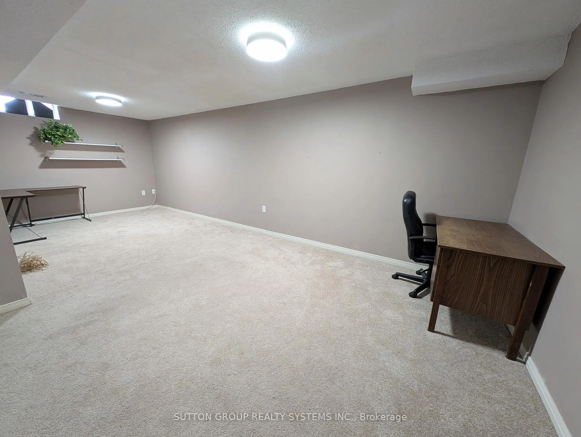 Photo 25 of 1411 Tobyn Drive, Burlington, Tansley — HOMEH