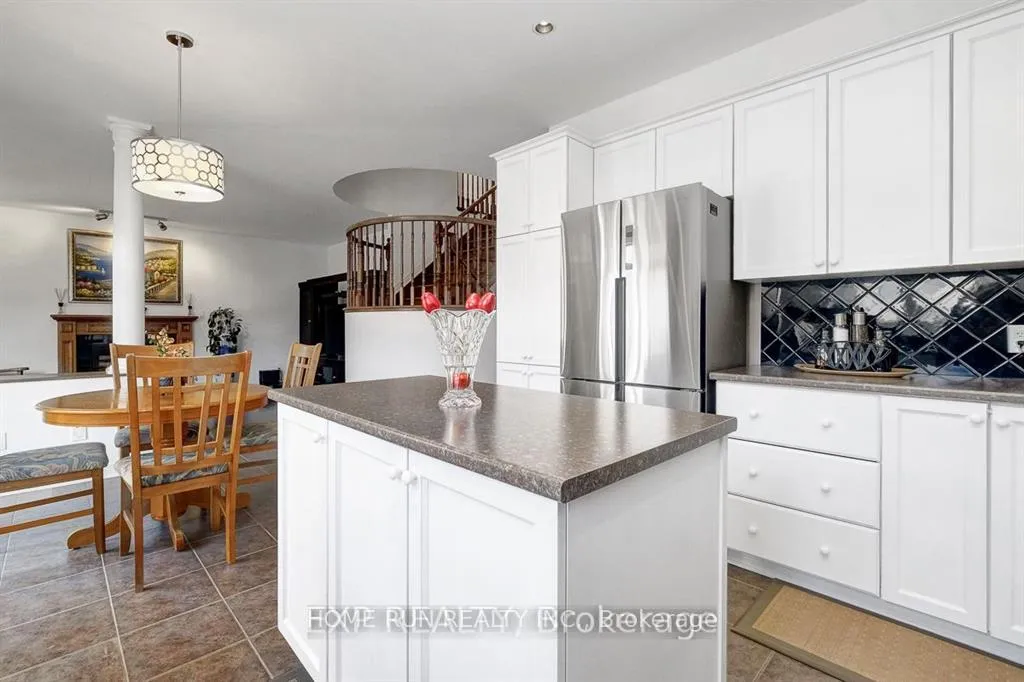 Photo 15 of 122 Rodeo Drive, Ottawa, Barrhaven - Longfields — HOMEH