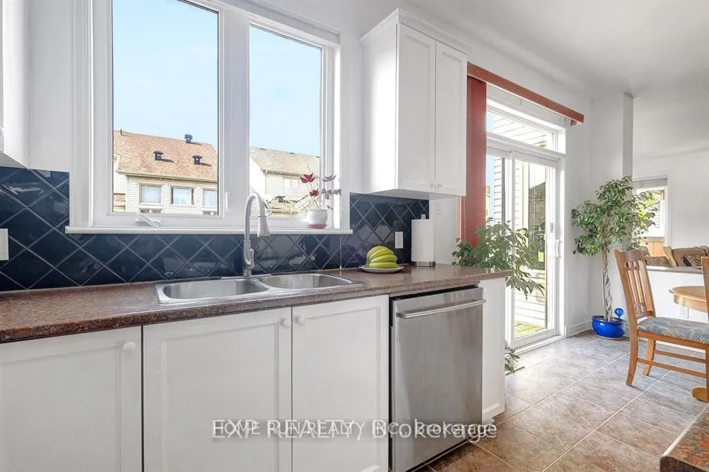 Photo 17 of 122 Rodeo Drive, Ottawa, Barrhaven - Longfields — HOMEH