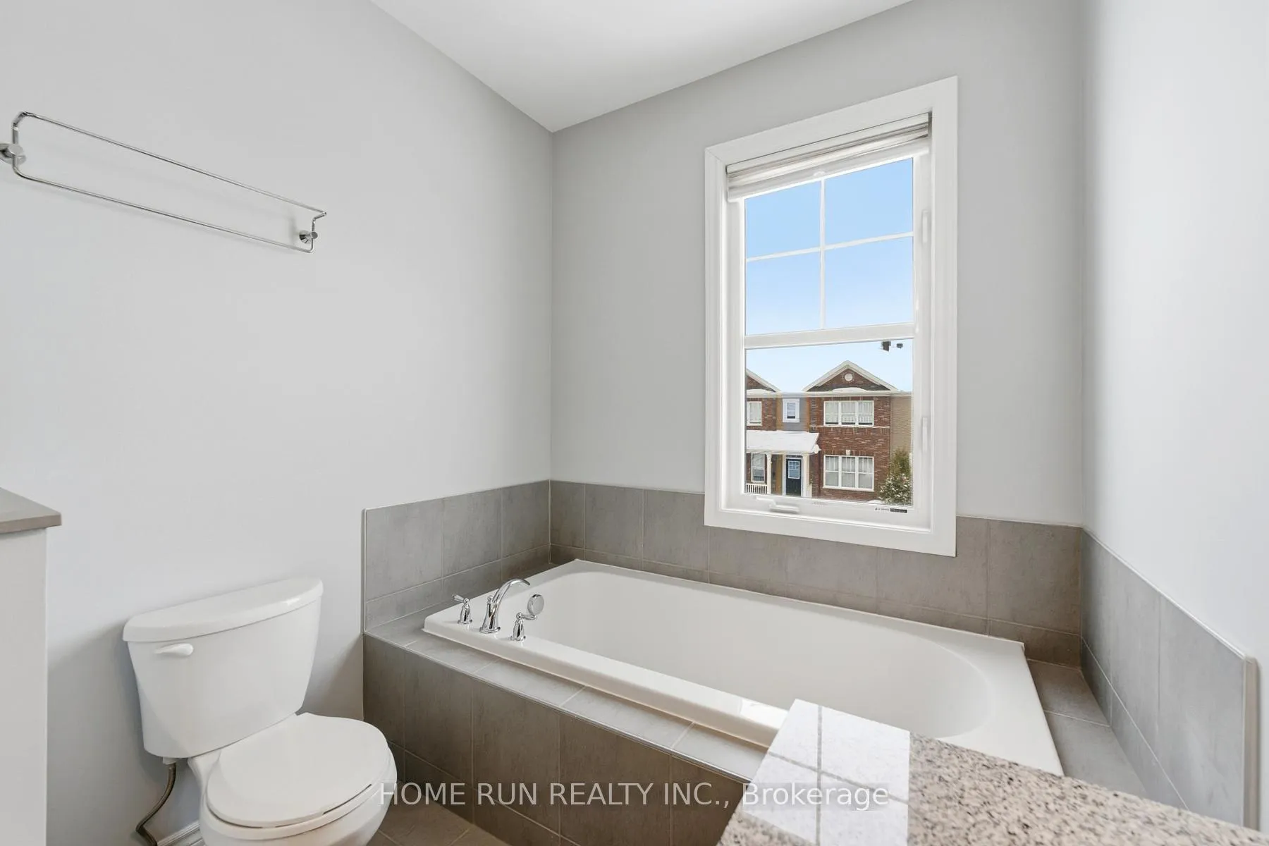 Photo 34 of 156 Andre Audet Avenue, Ottawa, Barrhaven - Half Moon Bay — HOMEH