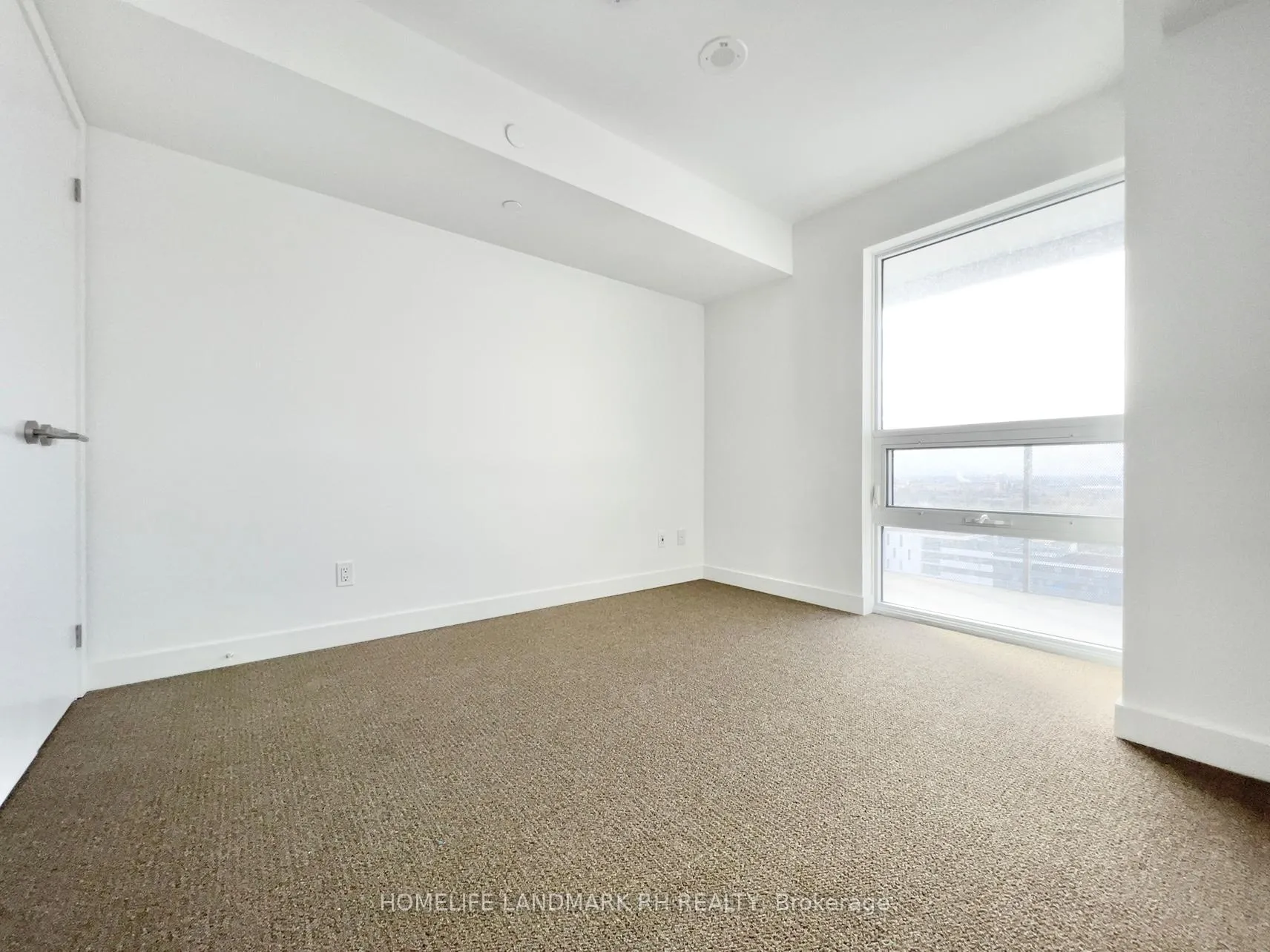 Photo 5 of Unit 1319, 120 Varna Drive, Toronto, Englemount-Lawrence — HOMEH