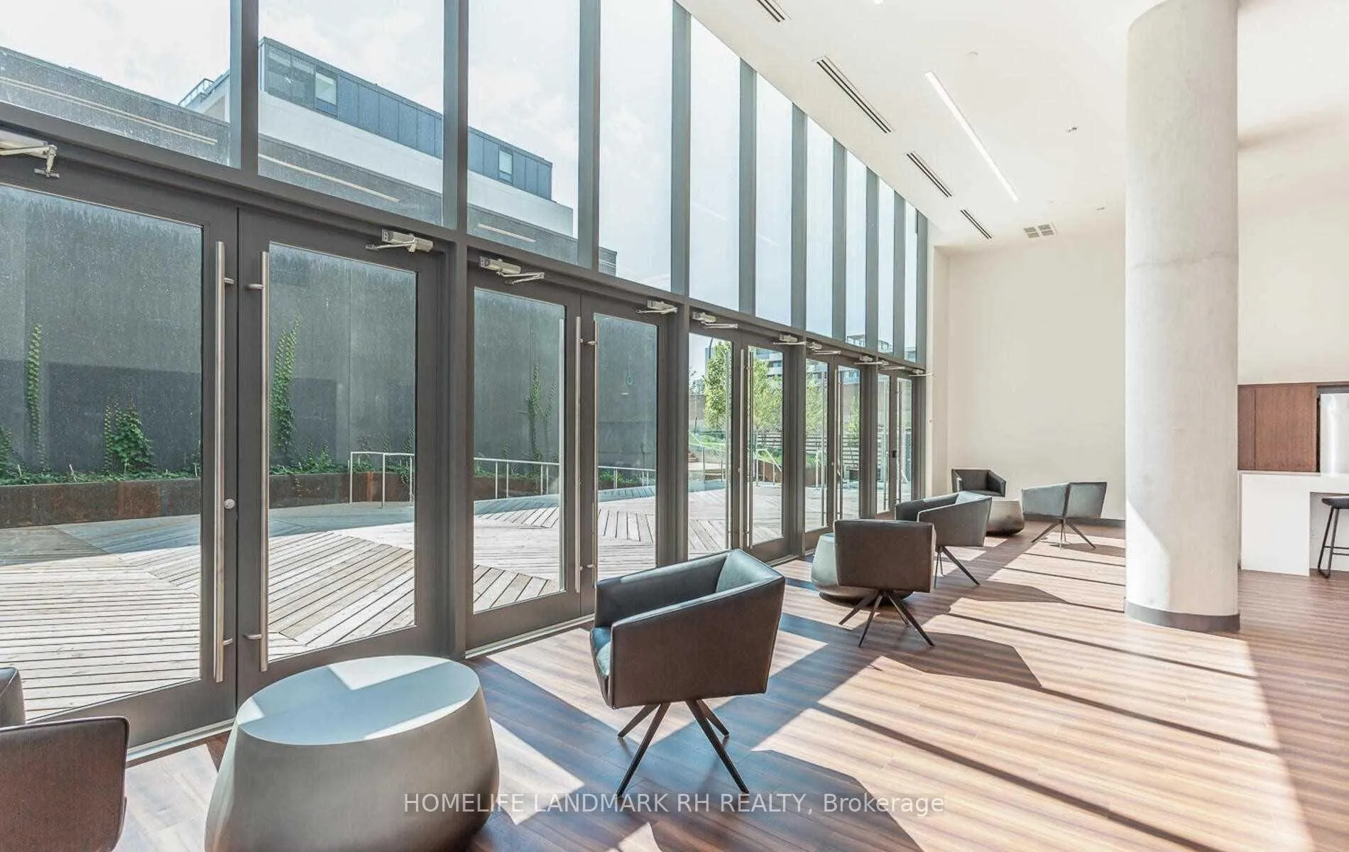 Photo 17 of Unit 1319, 120 Varna Drive, Toronto, Englemount-Lawrence — HOMEH