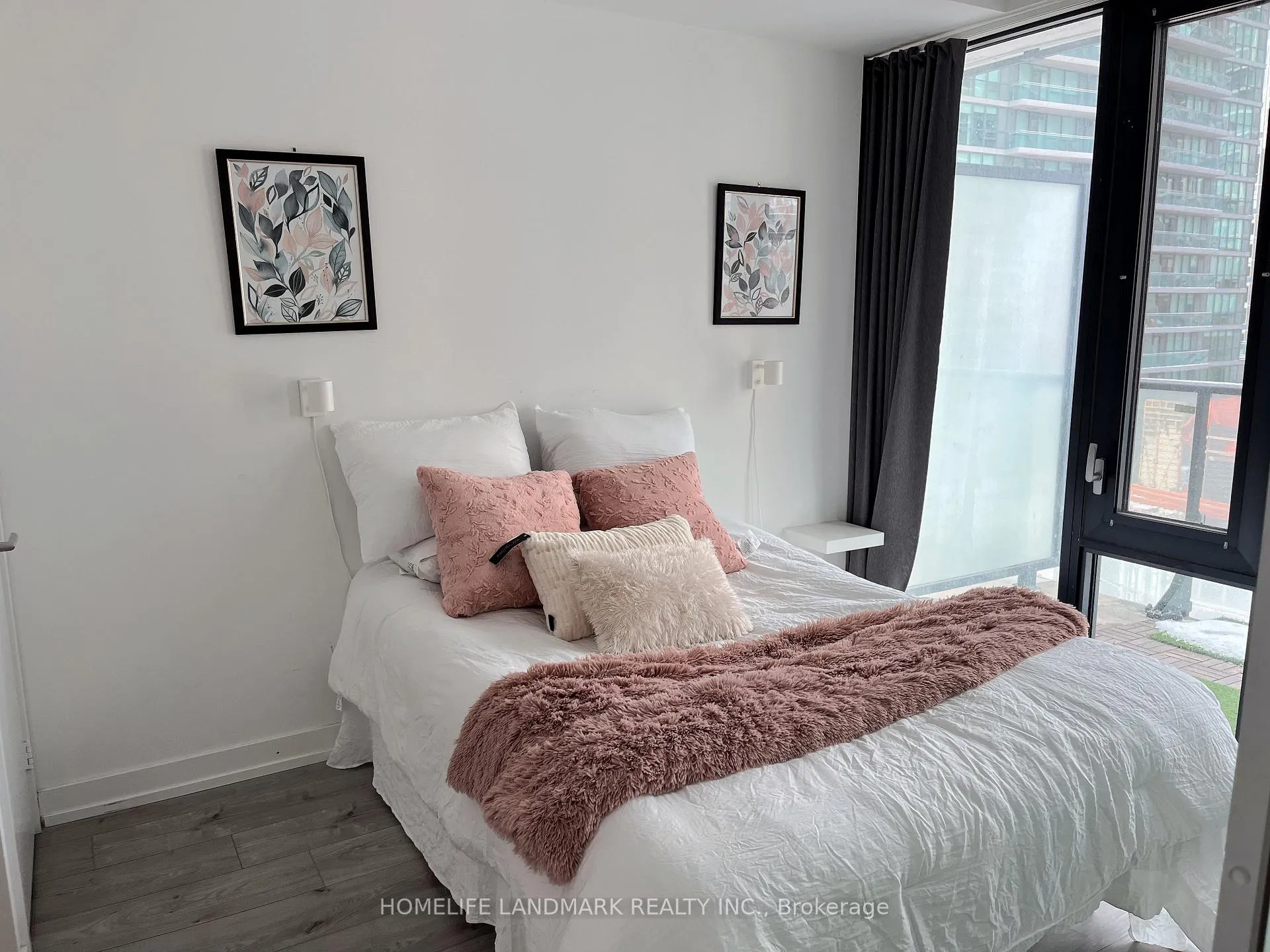 Photo 7 of Unit 507, 161 Roehampton Avenue, Toronto, Mount Pleasant West — HOMEH