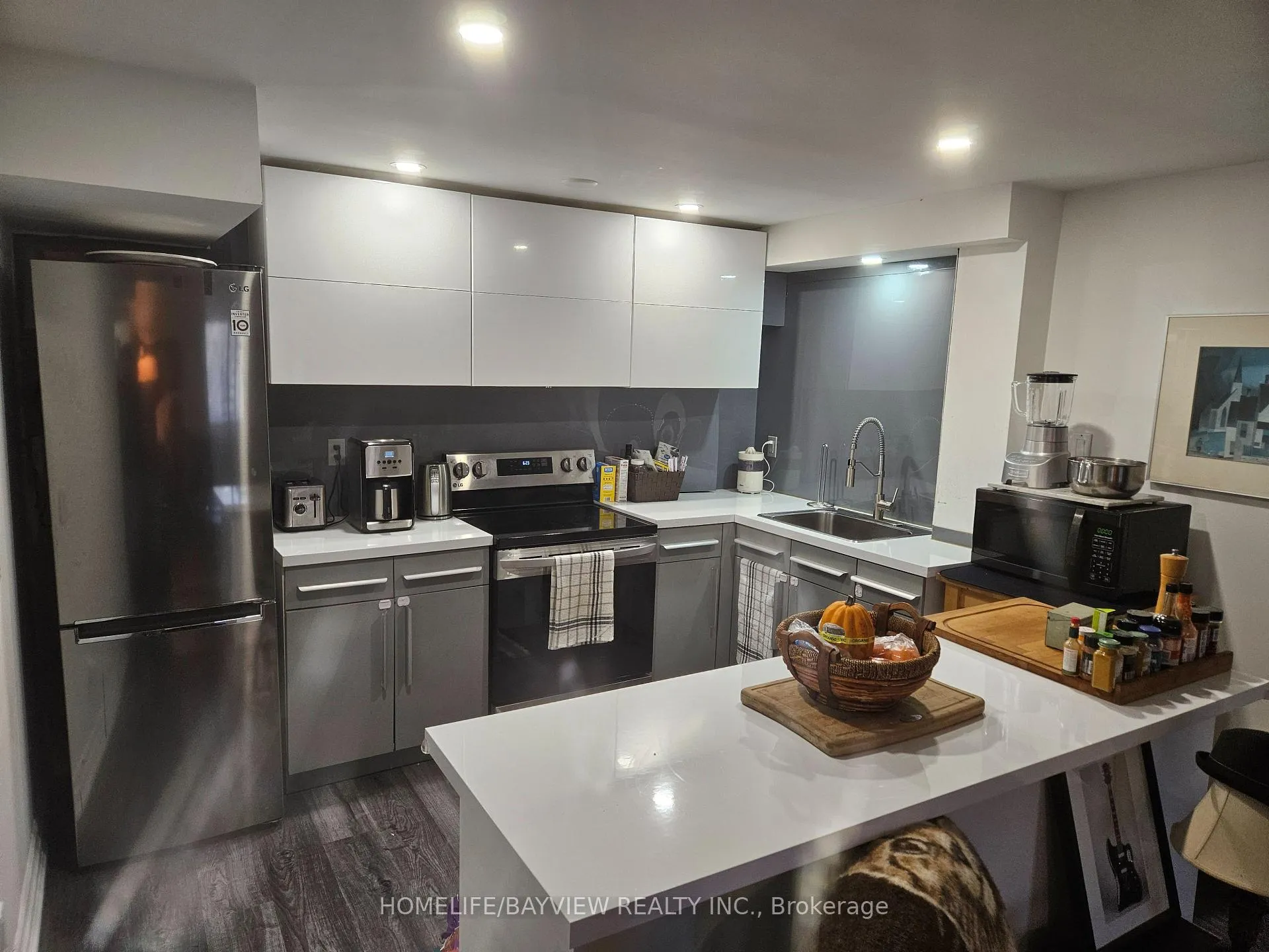 Photo 8 of Unit Lower, 164 Timpson Drive, Aurora, Aurora Highlands — HOMEH