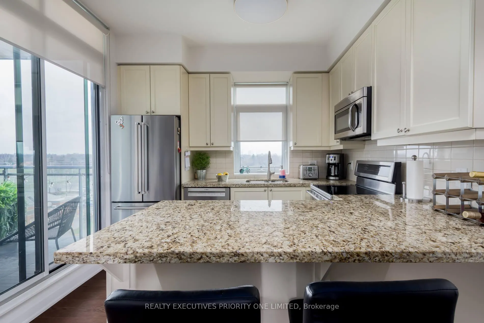 Photo 16 of Unit 511, 24 Woodstream Boulevard, Vaughan, Vaughan Grove — HOMEH