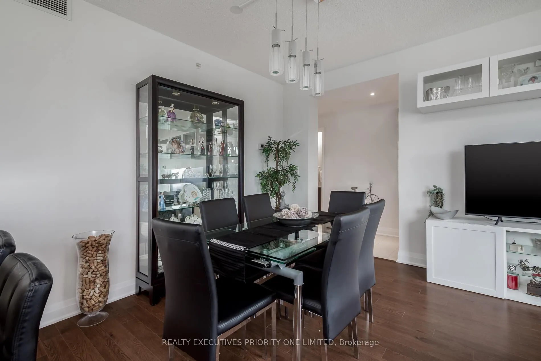 Photo 18 of Unit 511, 24 Woodstream Boulevard, Vaughan, Vaughan Grove — HOMEH