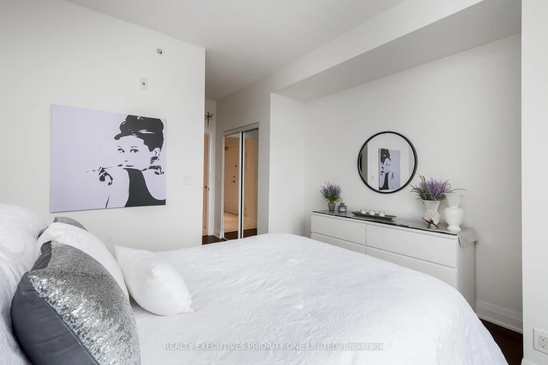 Photo 25 of Unit 511, 24 Woodstream Boulevard, Vaughan, Vaughan Grove — HOMEH