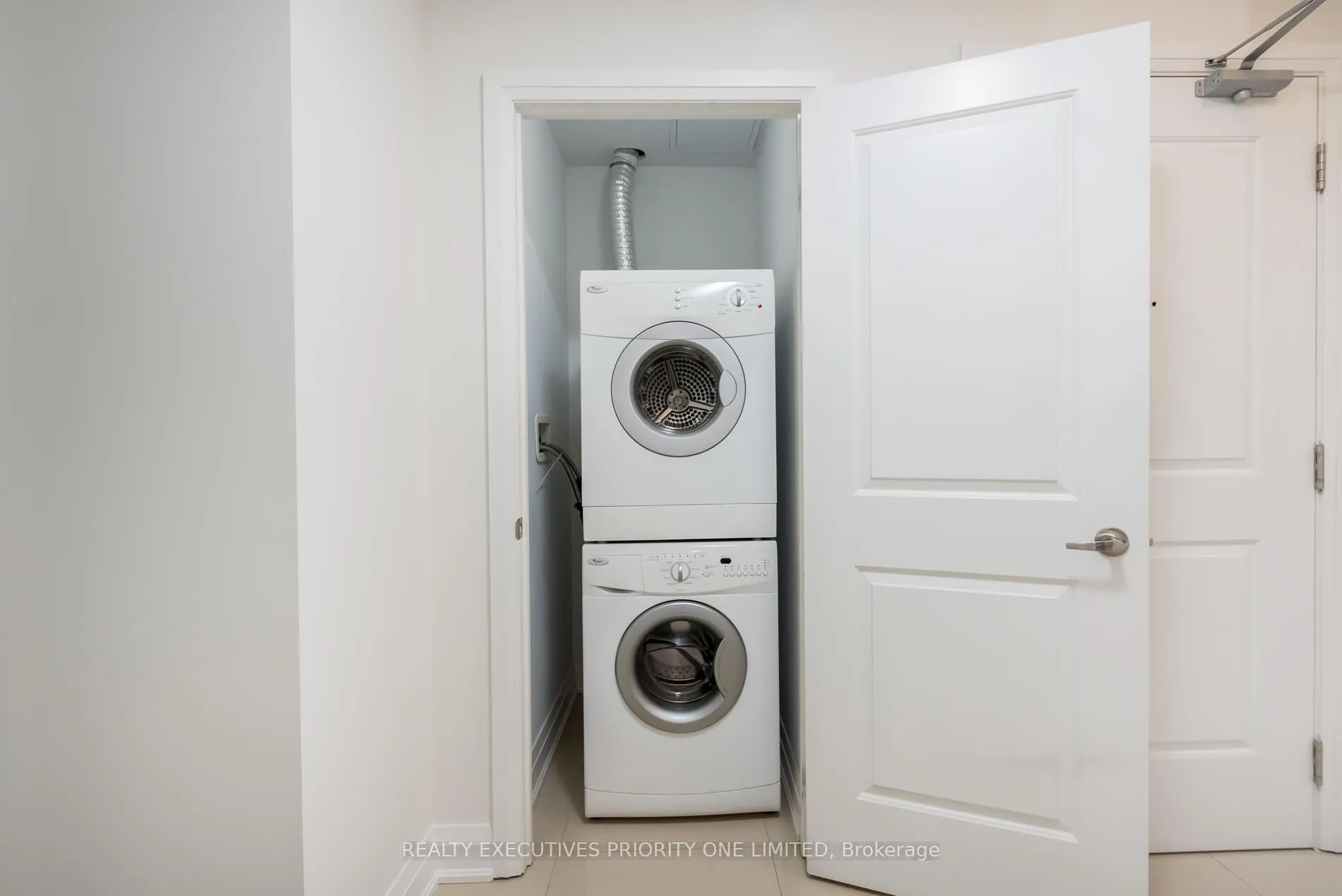 Photo 30 of Unit 511, 24 Woodstream Boulevard, Vaughan, Vaughan Grove — HOMEH