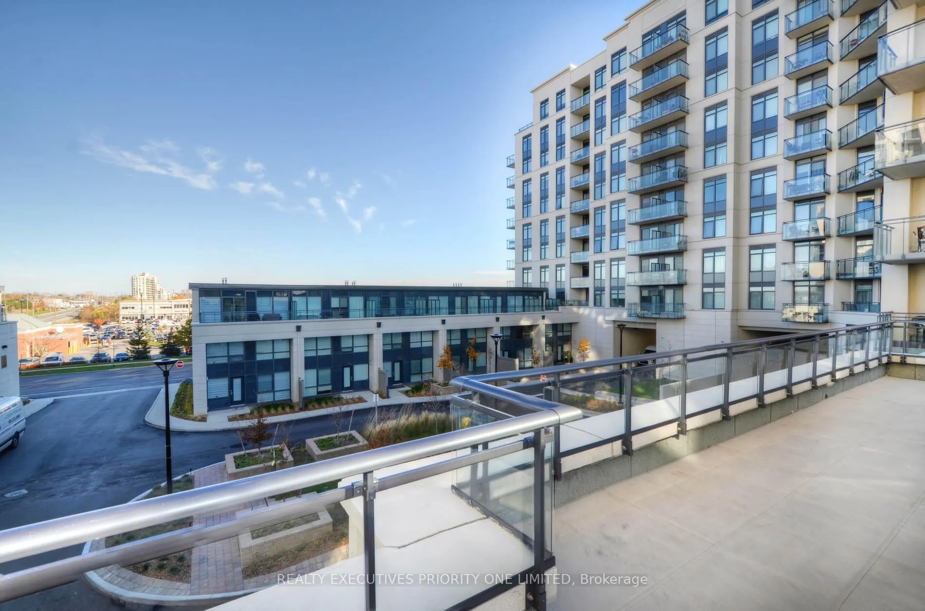 Photo 46 of Unit 511, 24 Woodstream Boulevard, Vaughan, Vaughan Grove — HOMEH