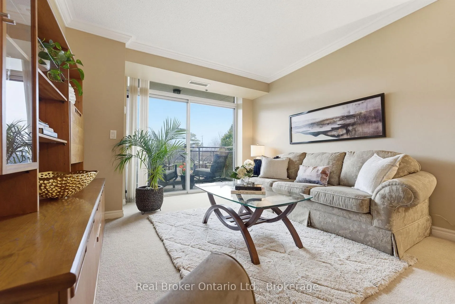 Photo 2 of Unit 1217, 100 Burloak Drive, Burlington, Appleby — HOMEH