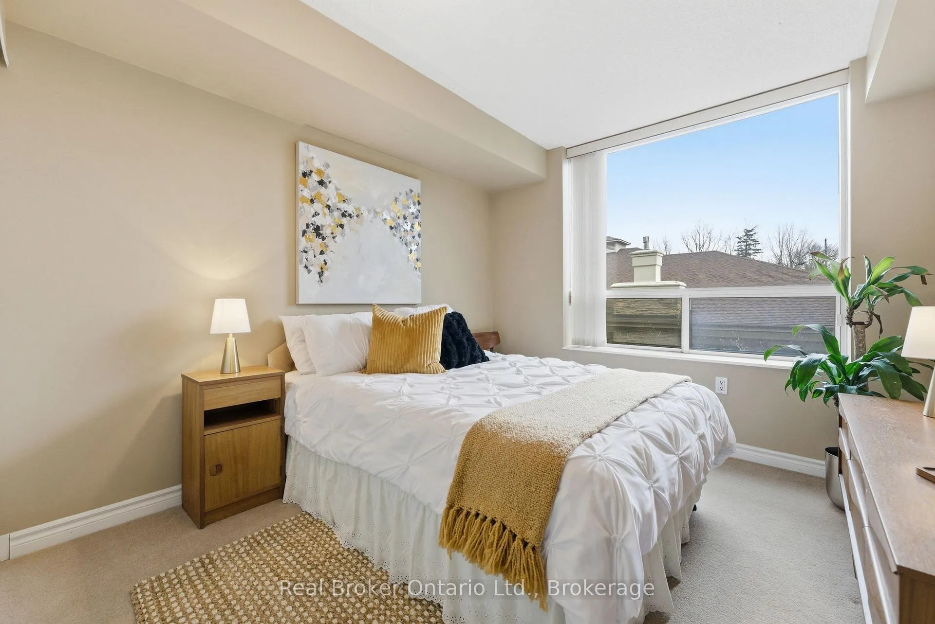 Photo 18 of Unit 1217, 100 Burloak Drive, Burlington, Appleby — HOMEH